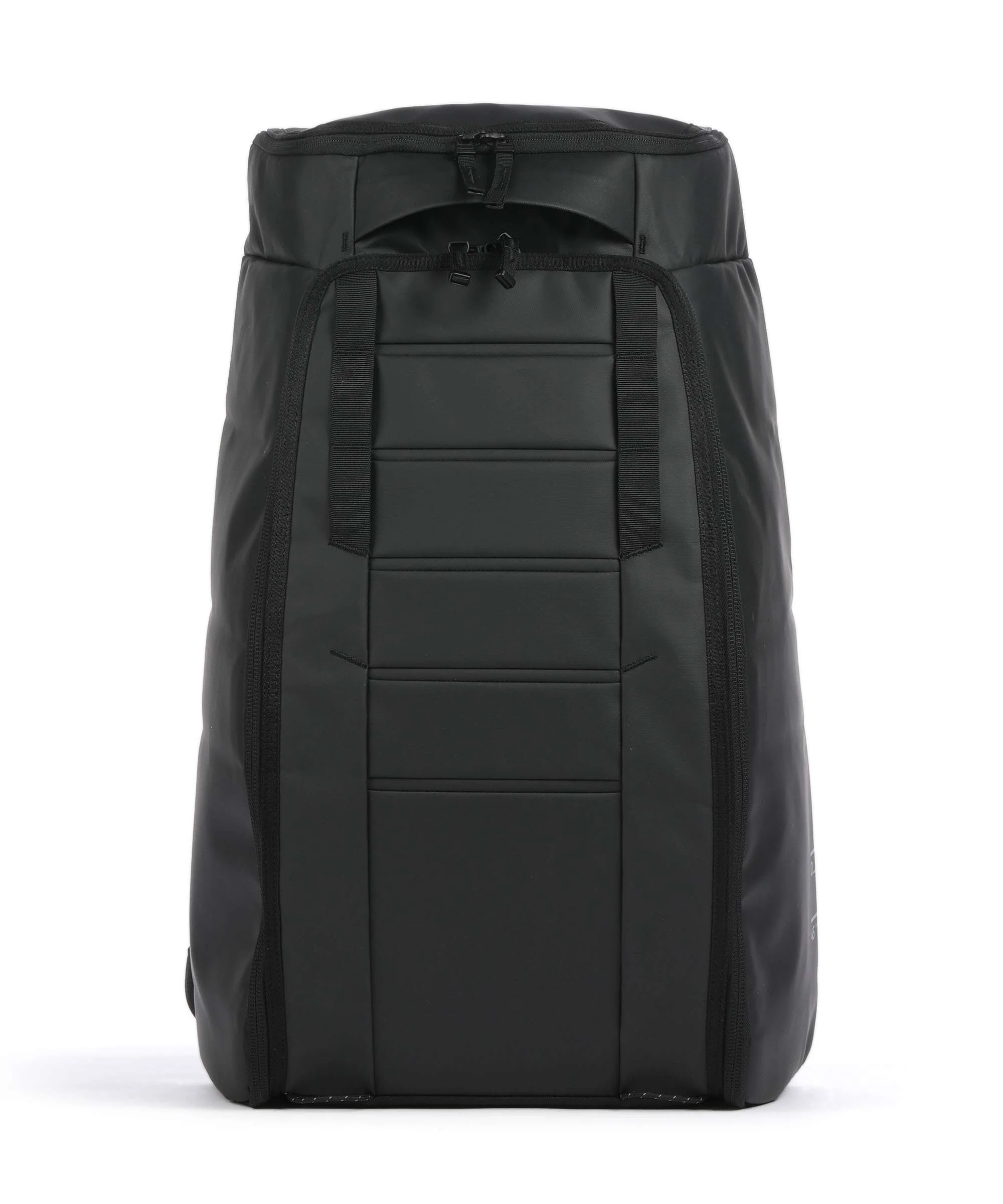 Db Hugger 45 Travel backpack black out