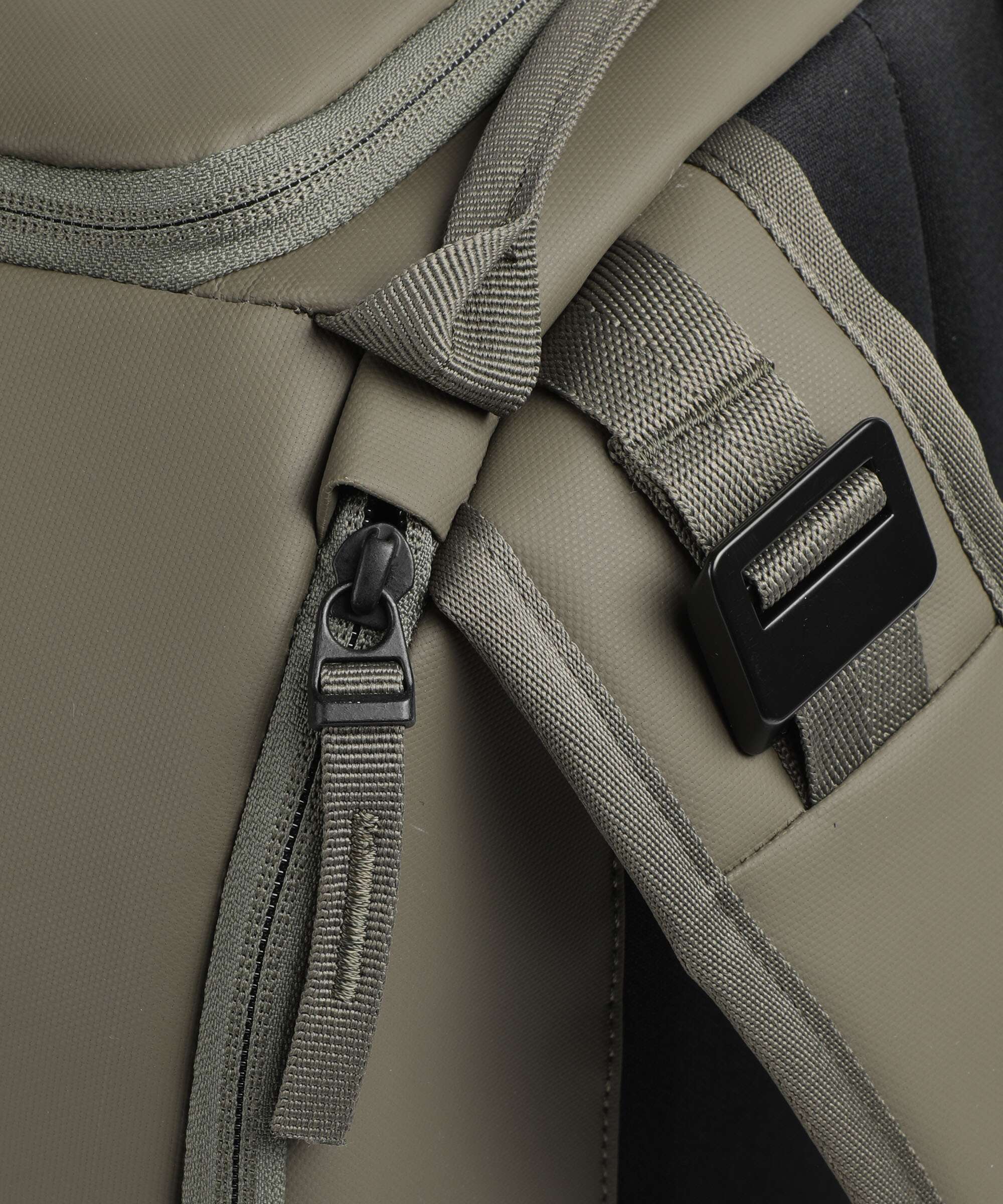 Db Ramverk 21 Backpack moss green - Image 5