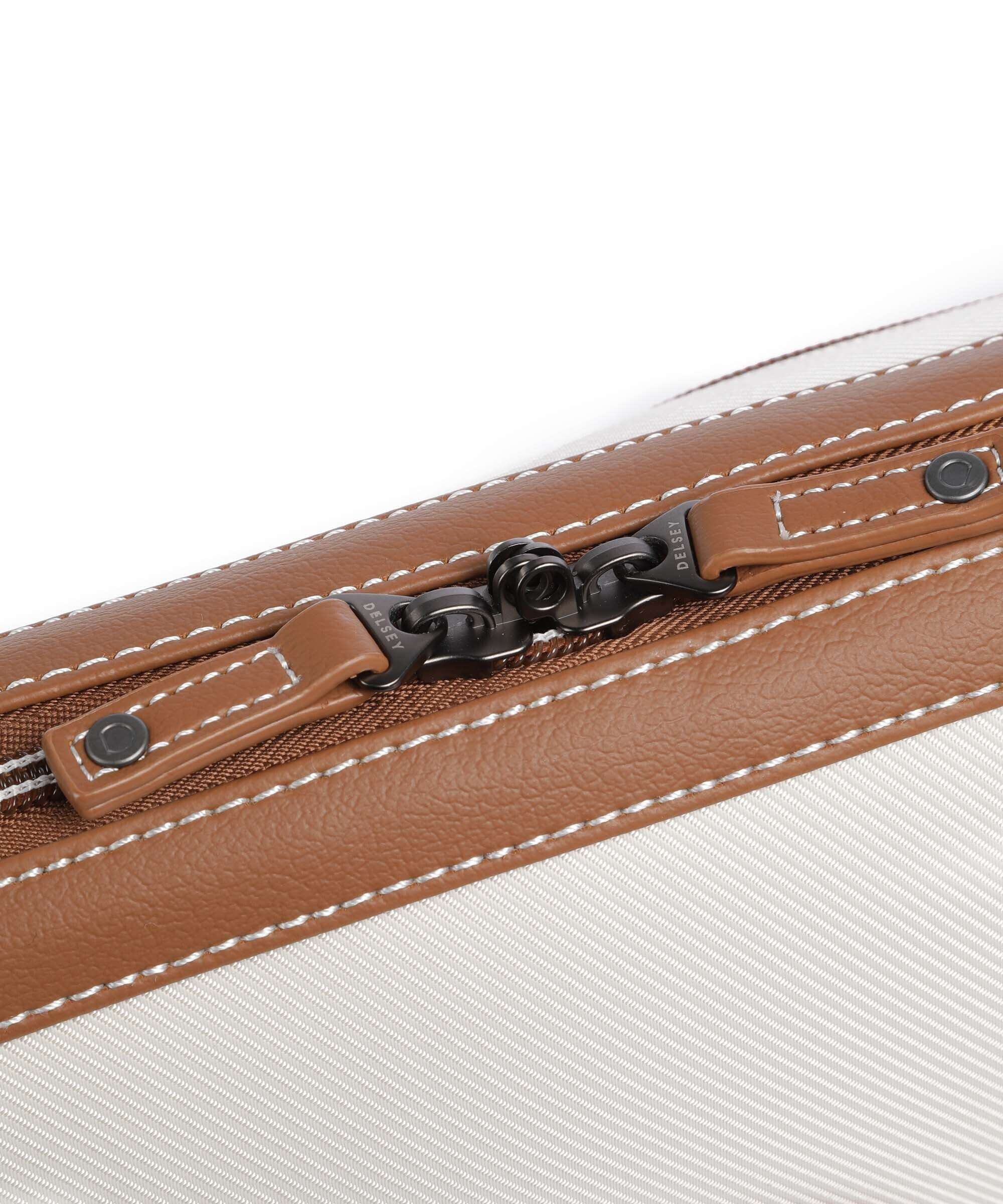 Delsey Paris Chatelet Air 2.0 Toiletry bag angora - Image 3