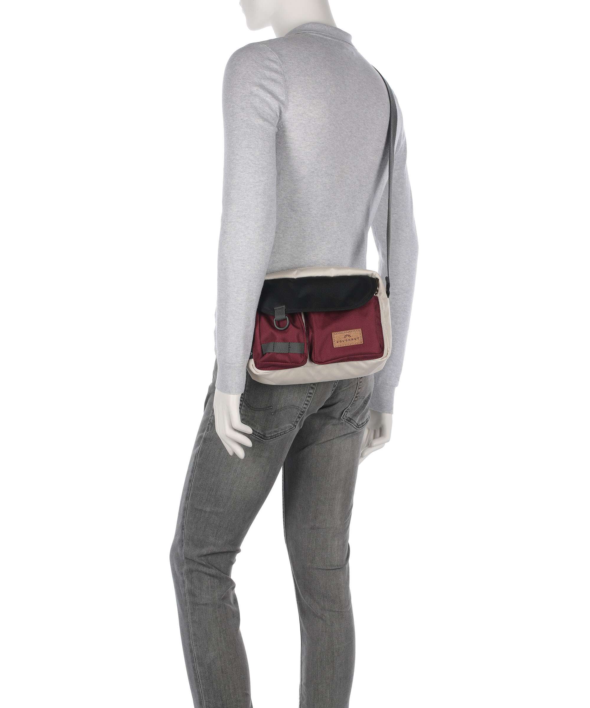 Doughnut Reborn Mission Lite Crossbody bag stone/wine - Image 4