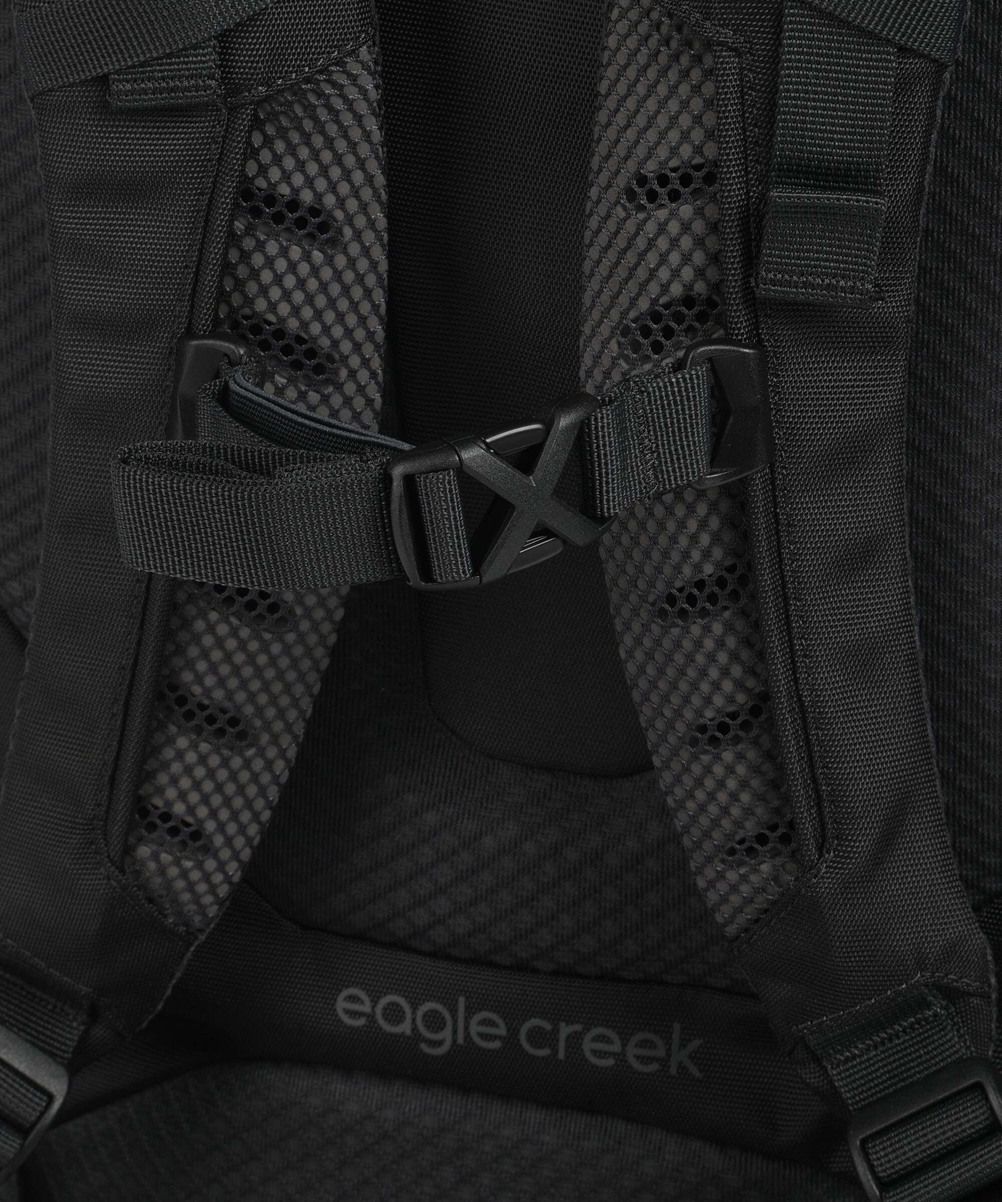Eagle Creek Tour 40 Travel backpack black - Image 4