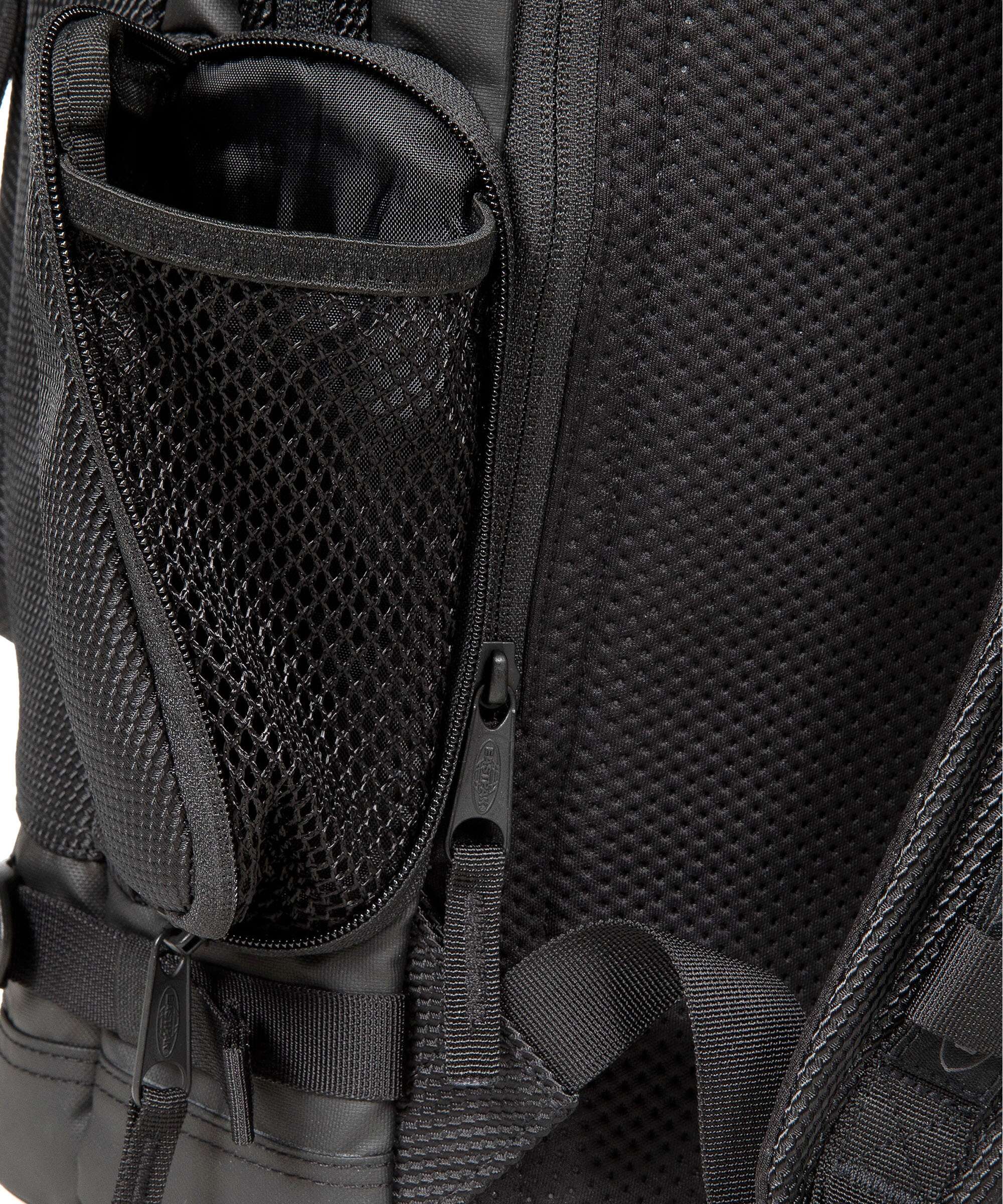 Eastpak CNNCT Tecum L Backpack coast - Image 4