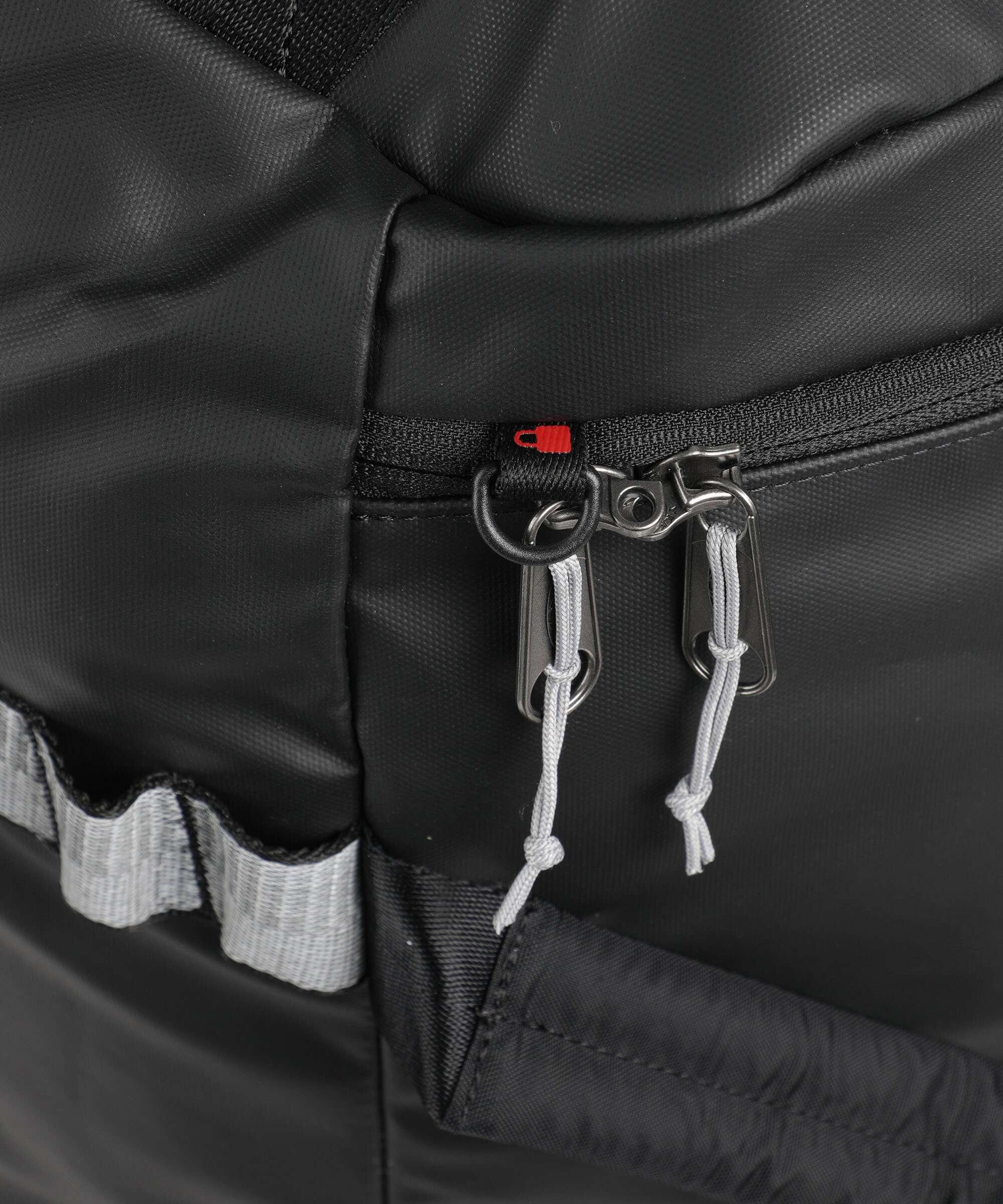 Eastpak Tarp Duffel Pack M Travel bag with wheels reflect - Image 6