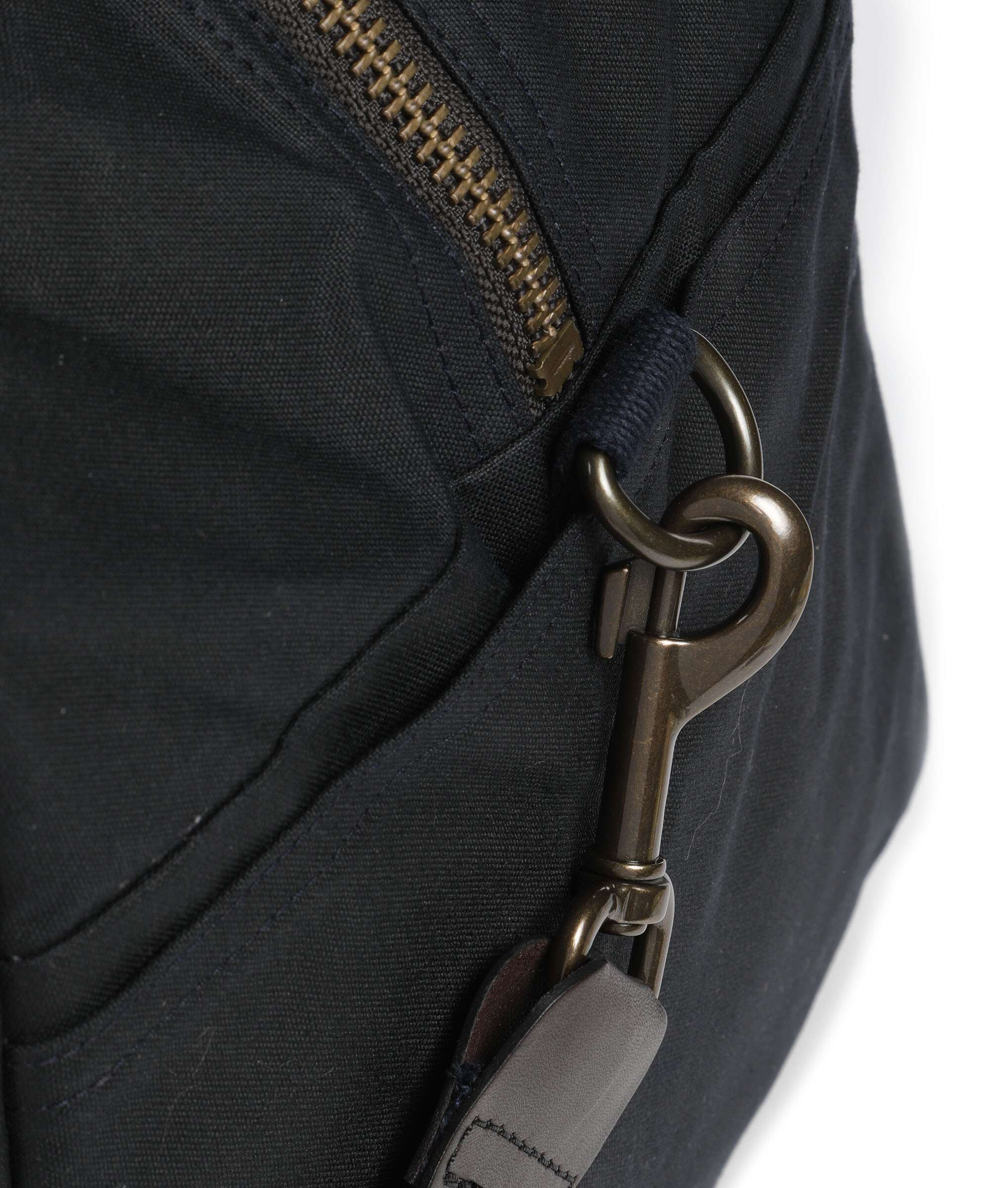 Filson Oil Finish Tin Cloth Medium Weekend bag navy - Image 3