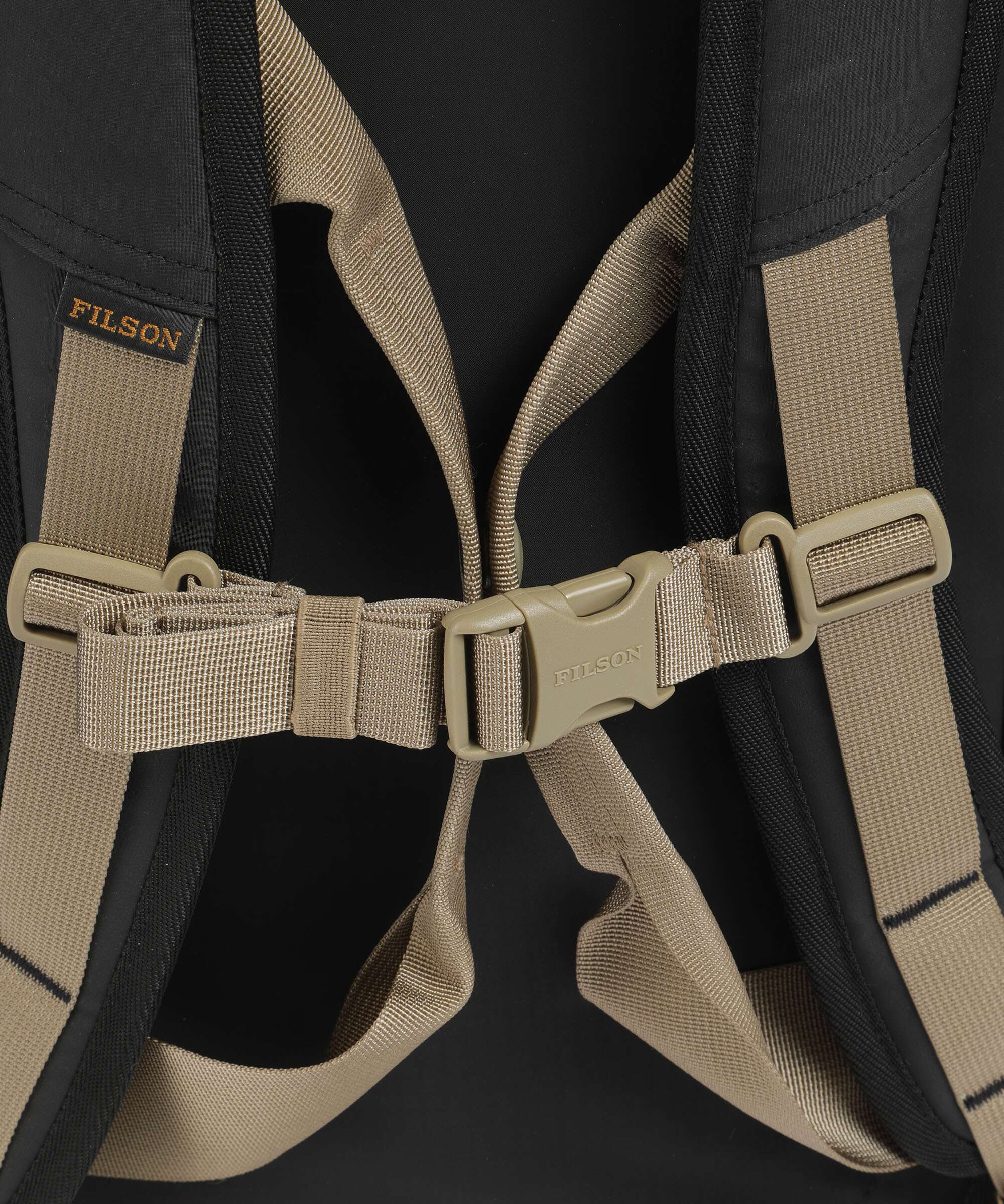 Filson Printed Shrub Weekend bag black - Image 6