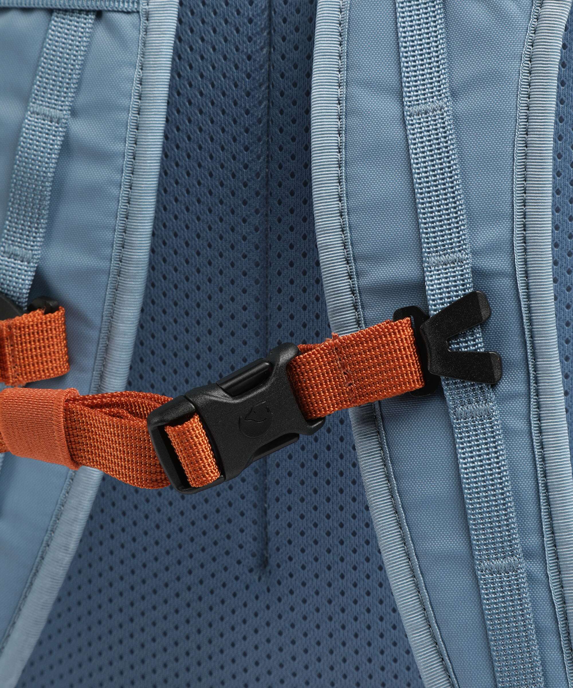 Fjällräven High Coast 24 Rolltop backpack dawn blue - Image 4