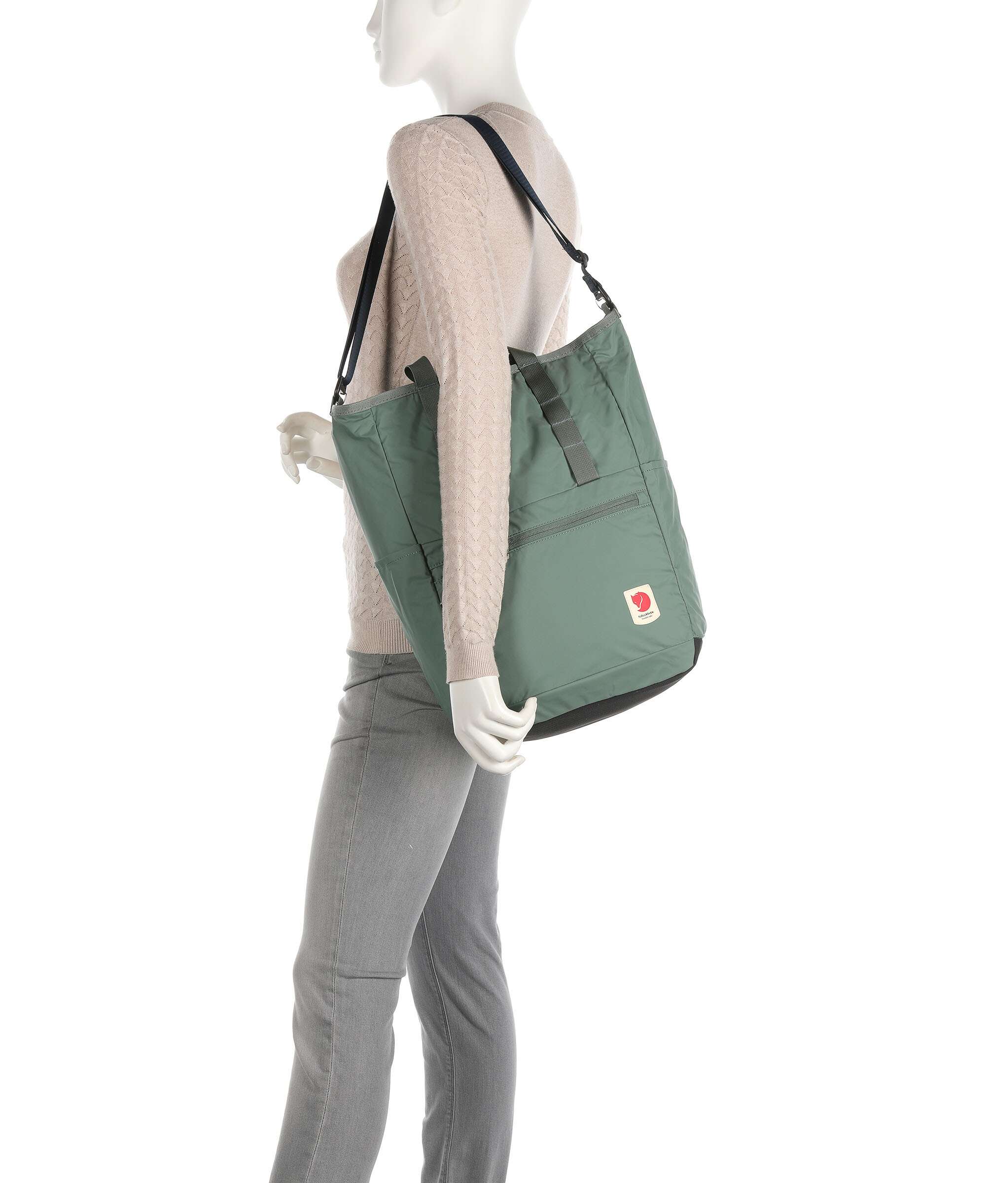 Fjällräven High Coast Backpack bag blackberry - Image 3