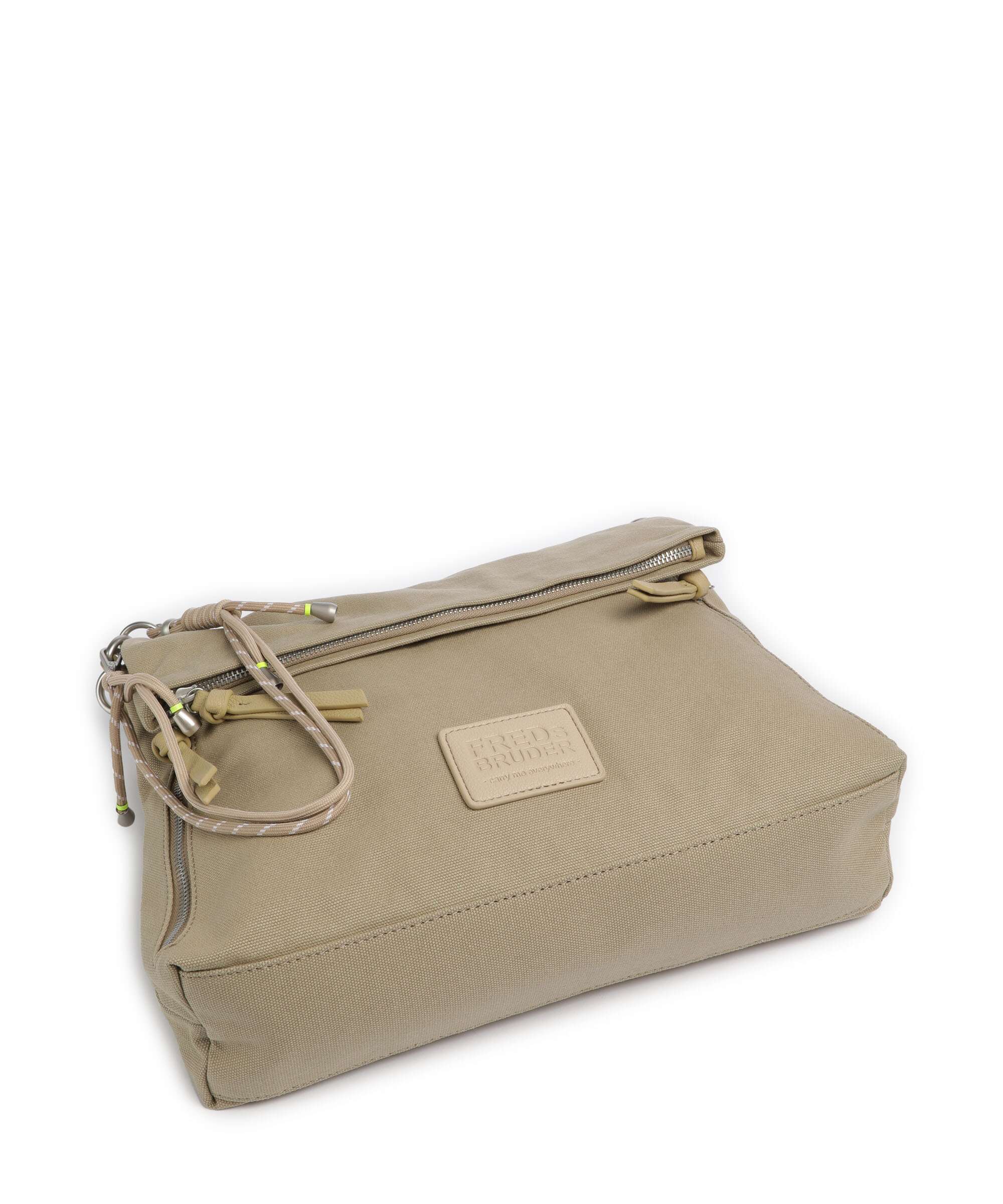 FredsBruder Carry Me Everywhere Hobo bag olive shades - Image 5