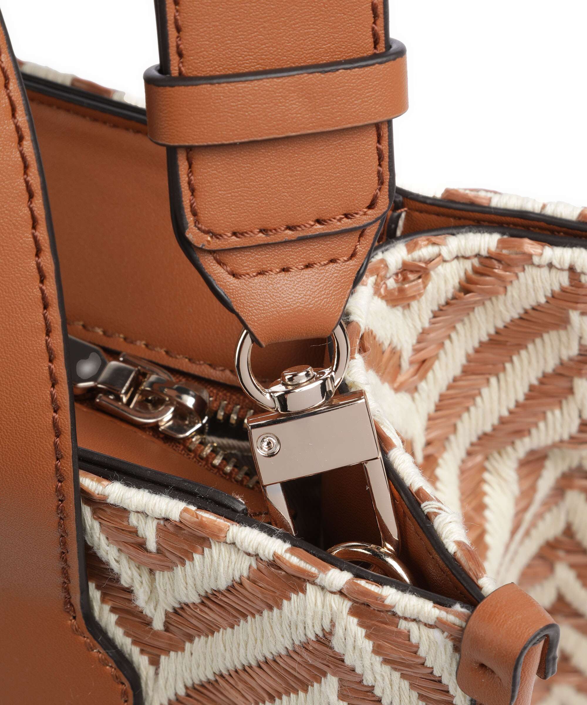 Guess Silvana Handbag cognac - Image 5