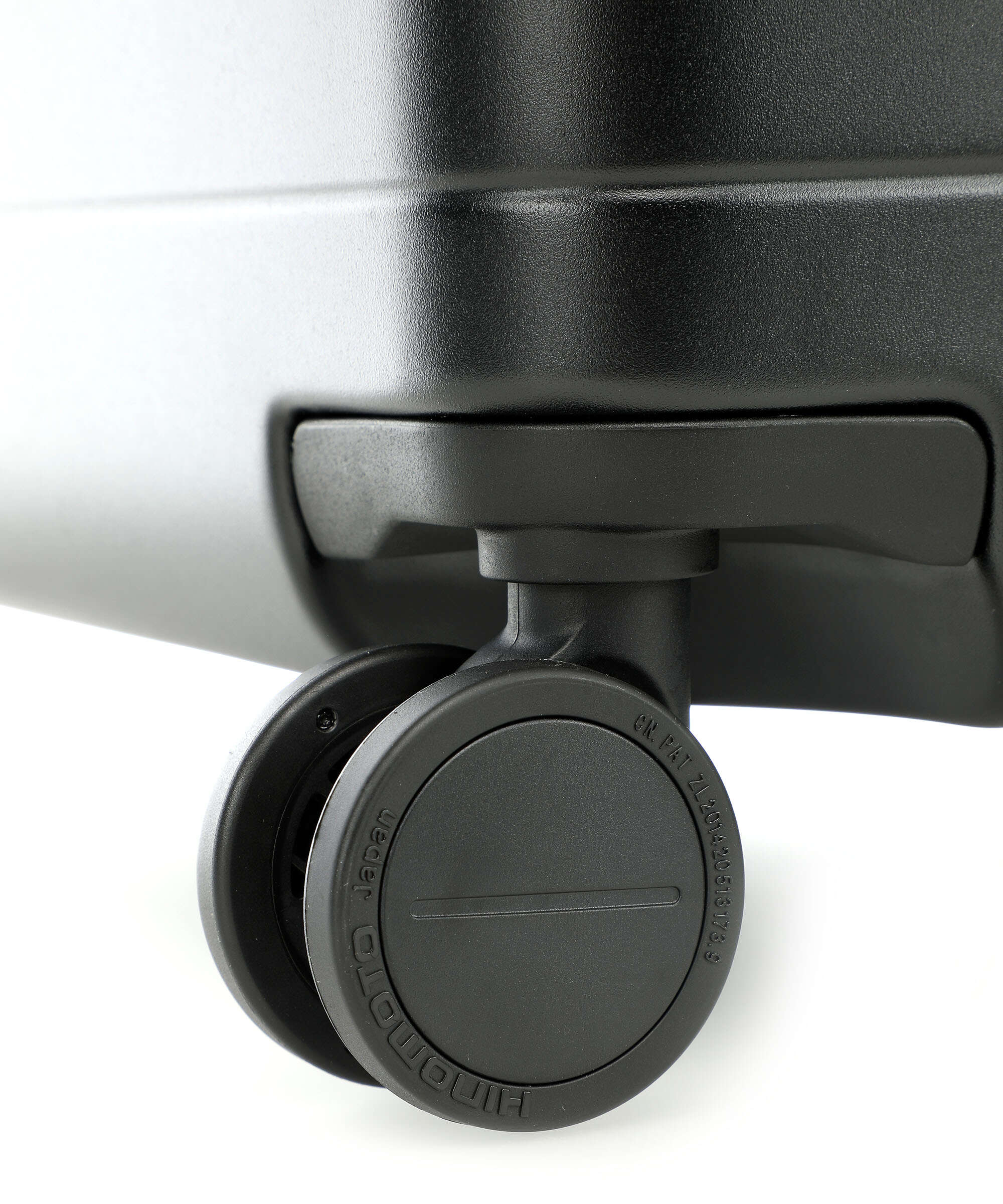 Horizn Studios H7 Essential Spinner (4 wheels) all black - Image 4