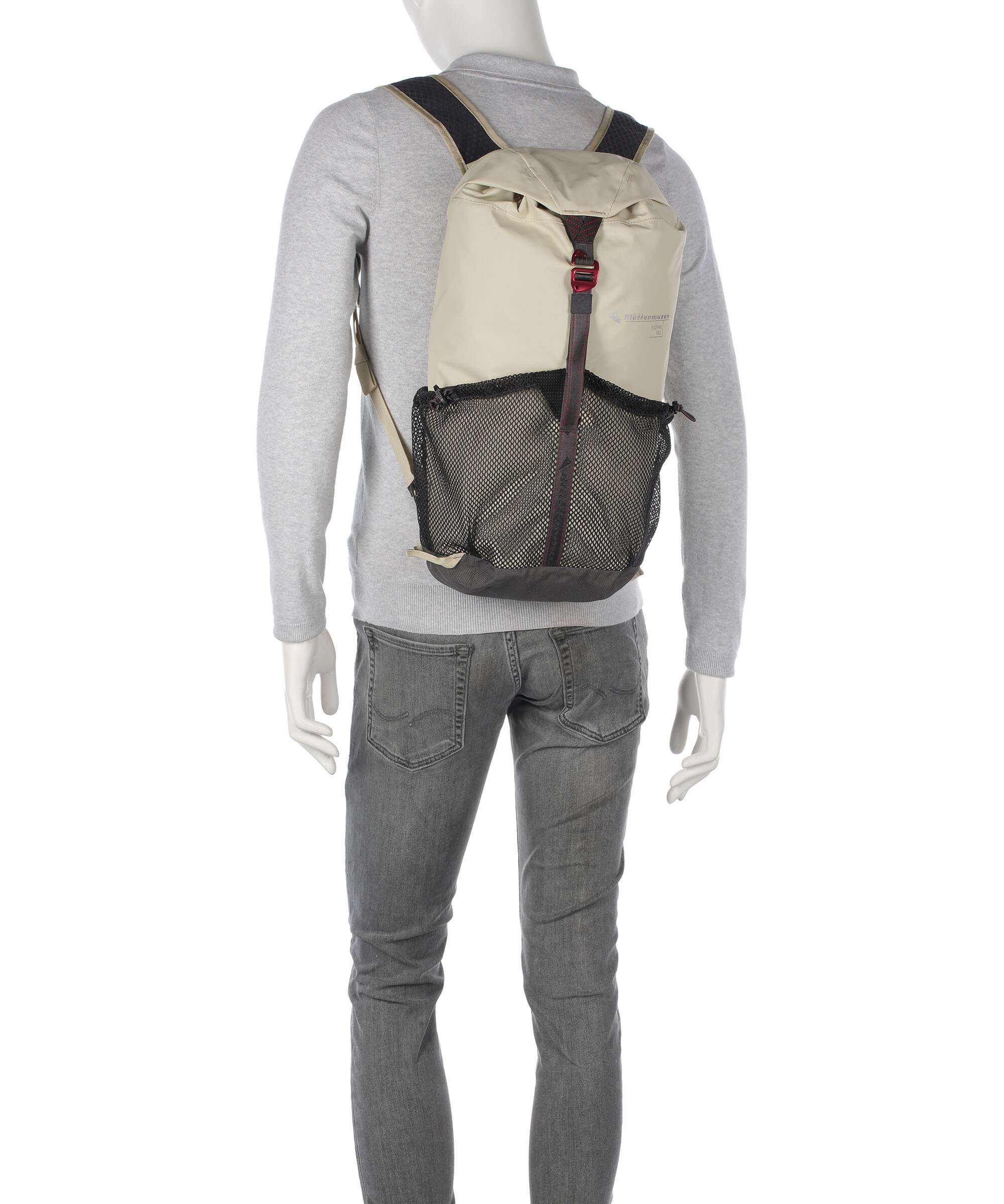 Klättermusen Fjörm 18 Trekking backpack silver creme - Image 4