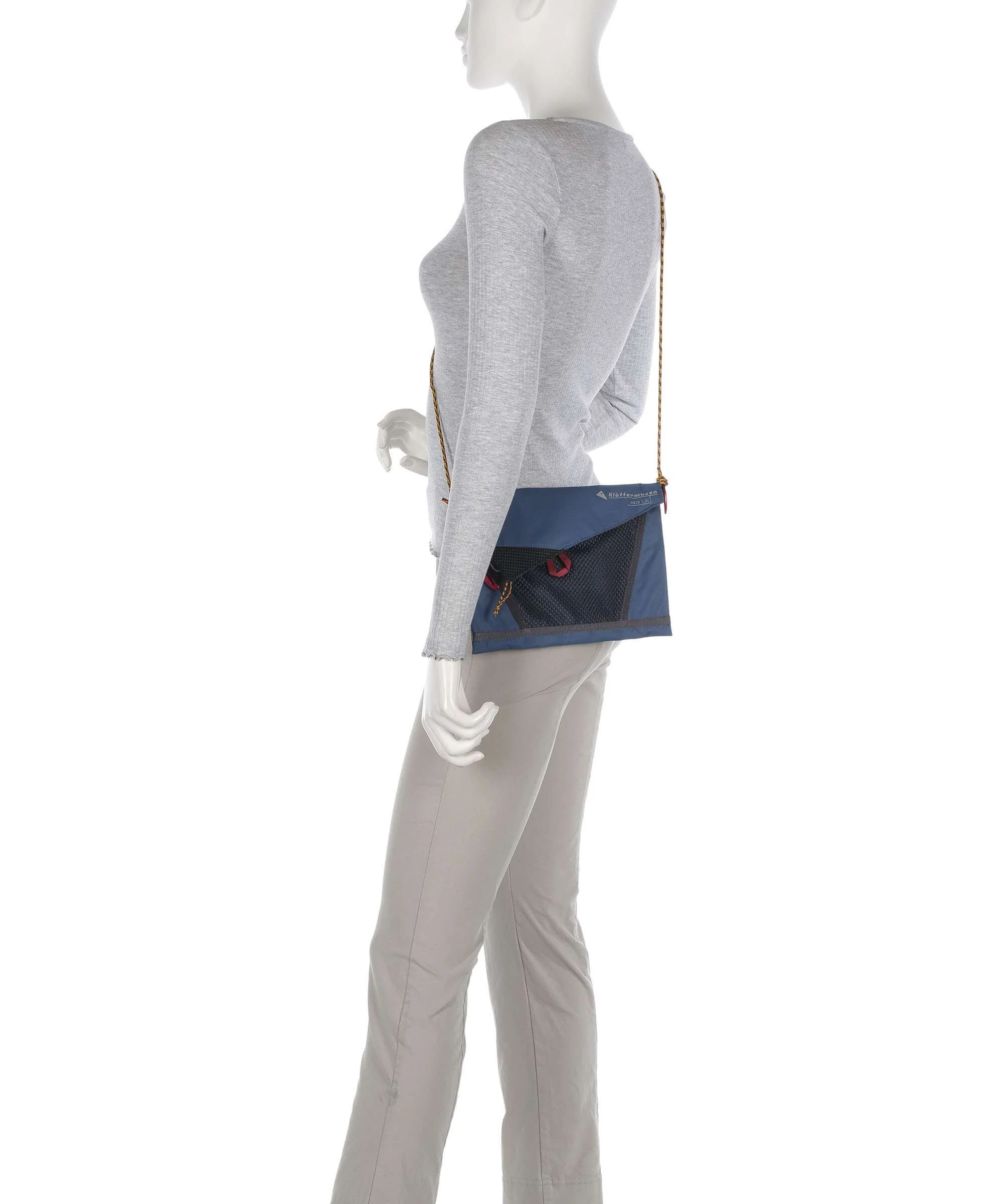 Klättermusen Hrid WP 1,5 Crossbody bag monkshood blue - Image 3