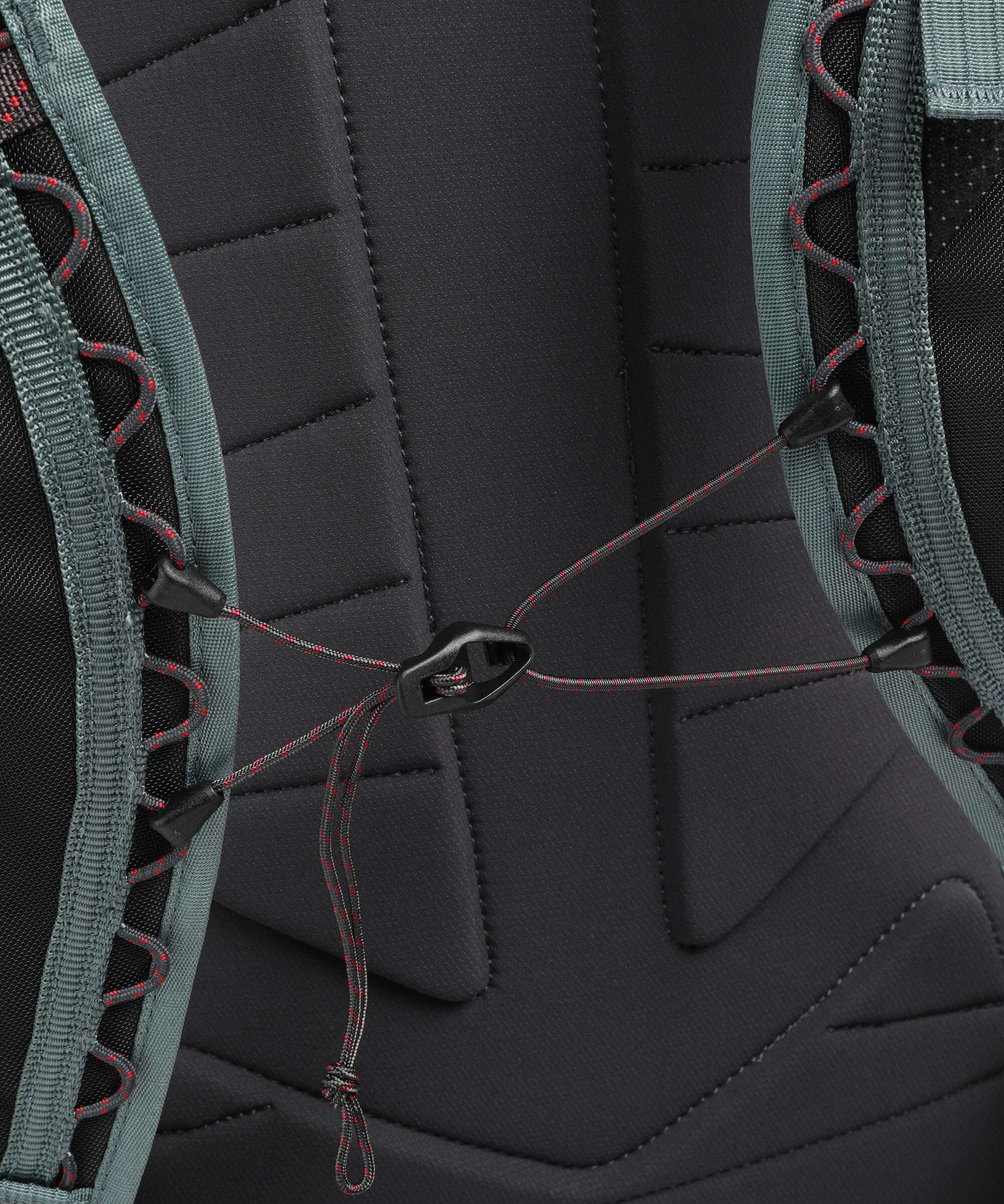 Klättermusen Ull 30 Hiking backpack jade green - Image 3
