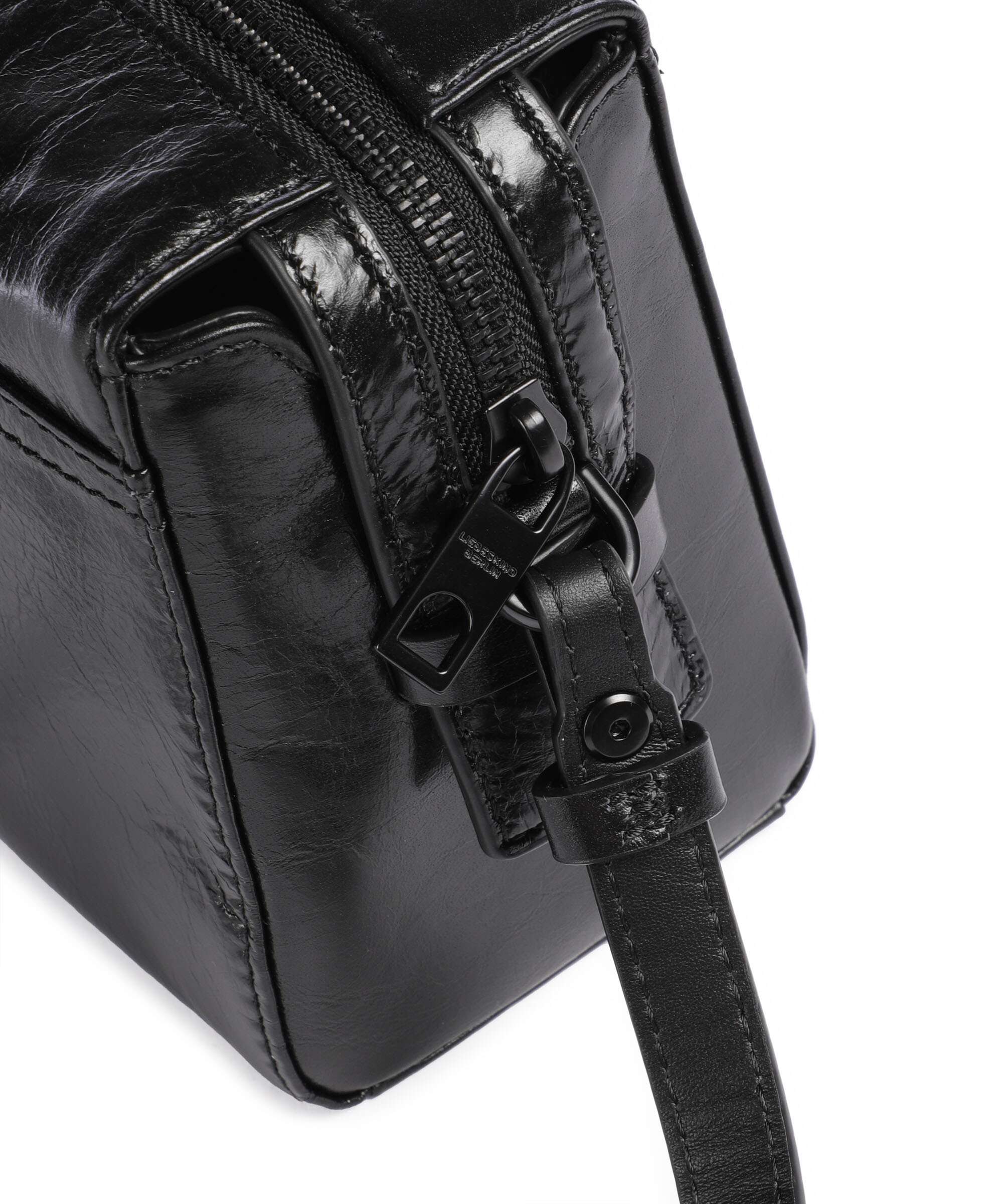 Liebeskind Lou 2 Paper Touch S Crossbody bag black - Image 4