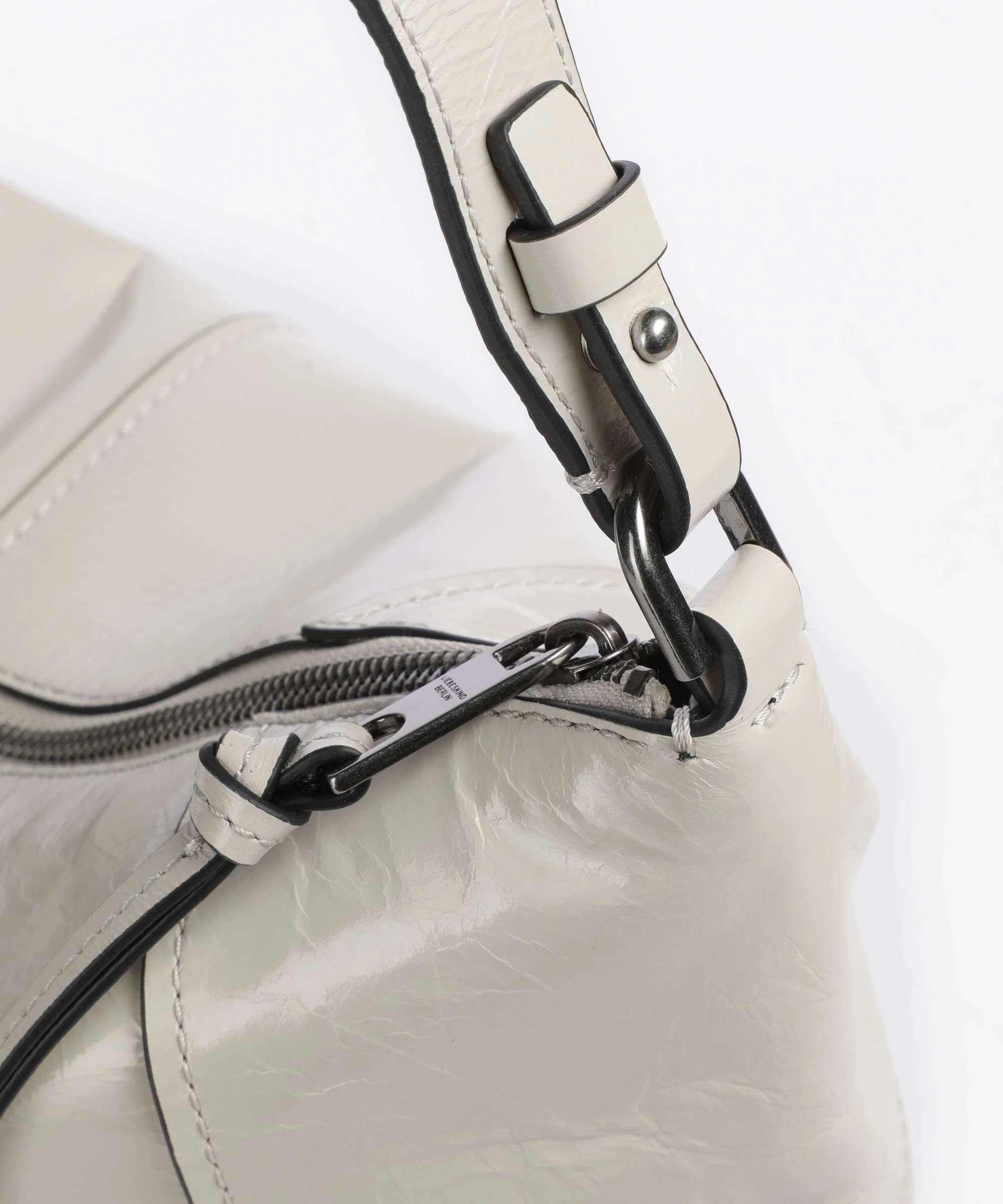 Liebeskind Mila Lack Distressed M Hobo bag milk - Image 4