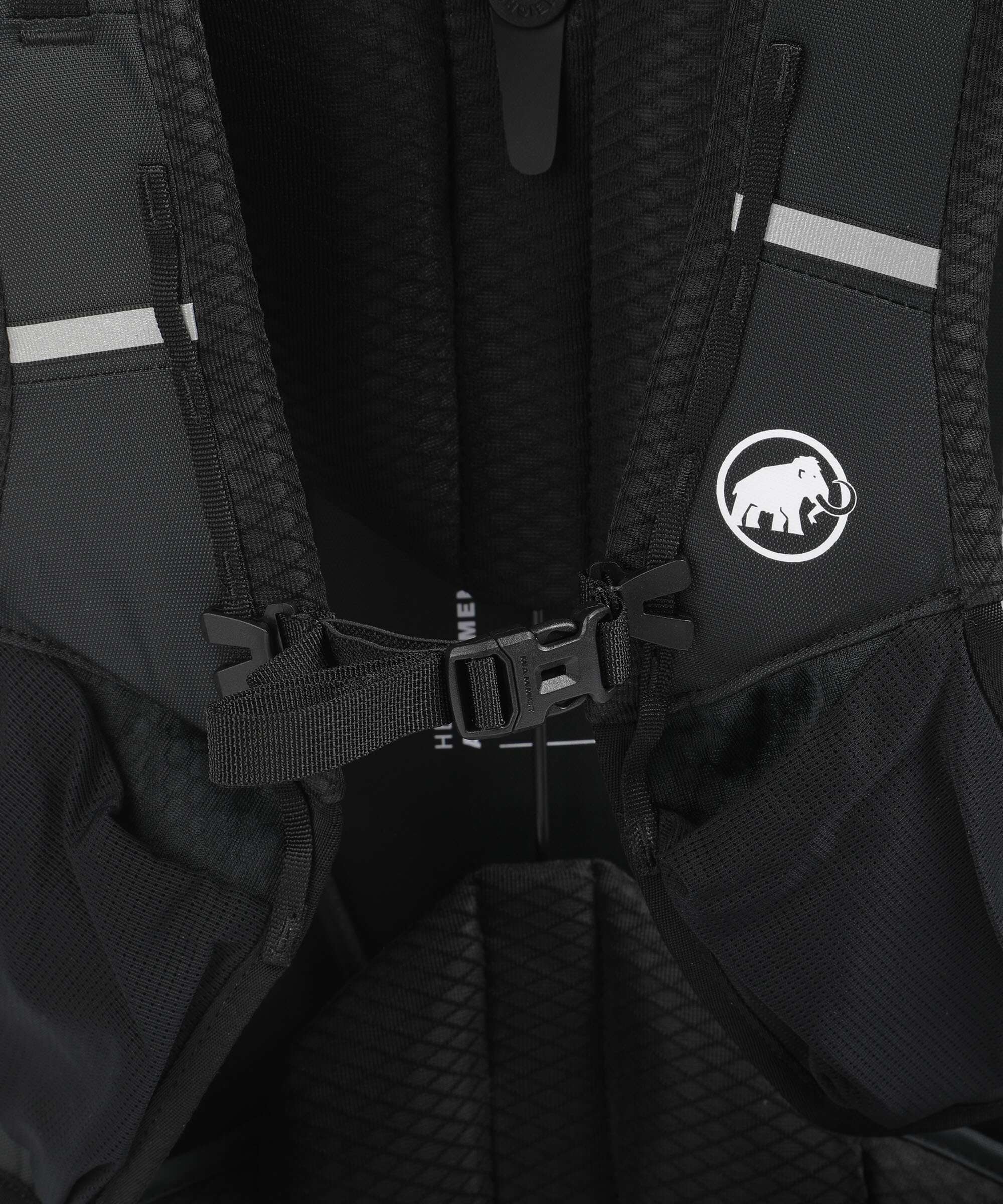 Mammut Ducan Spine 70-80 Trekking backpack marsh/black - Image 3