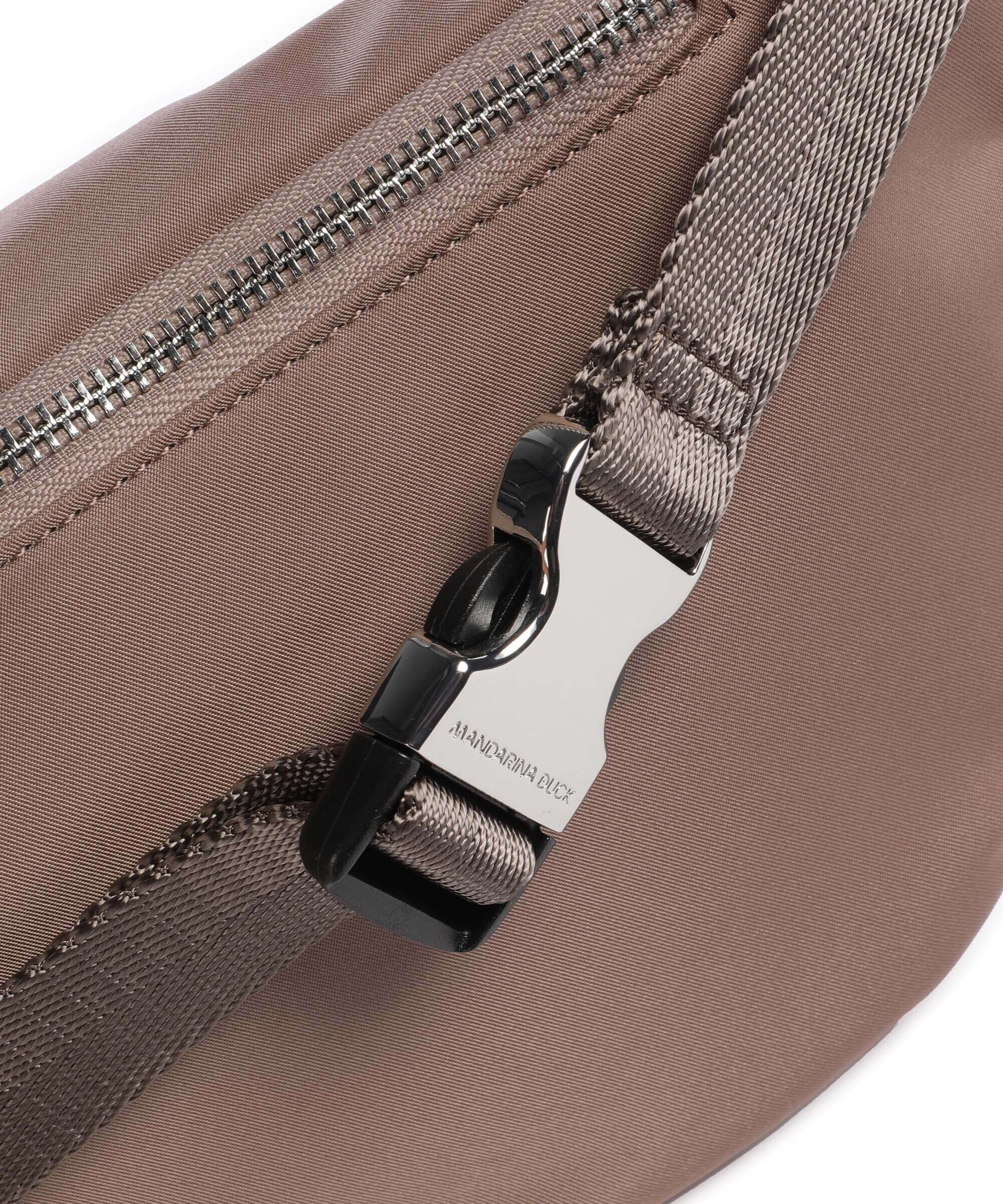 Mandarina Duck Hunter Belt bag beaver - Image 5