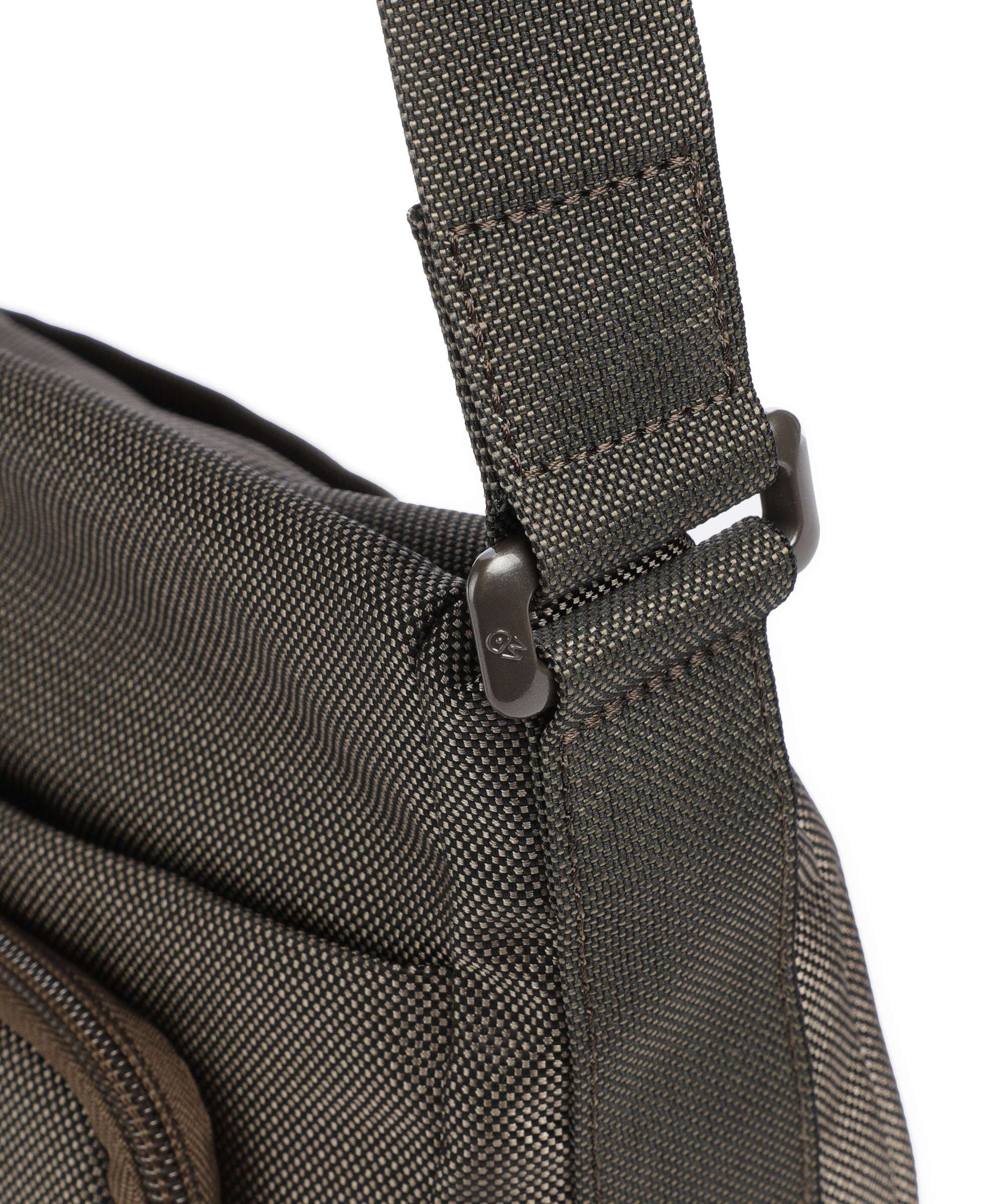 Mandarina Duck MD20 Crossbody bag pirite - Image 4