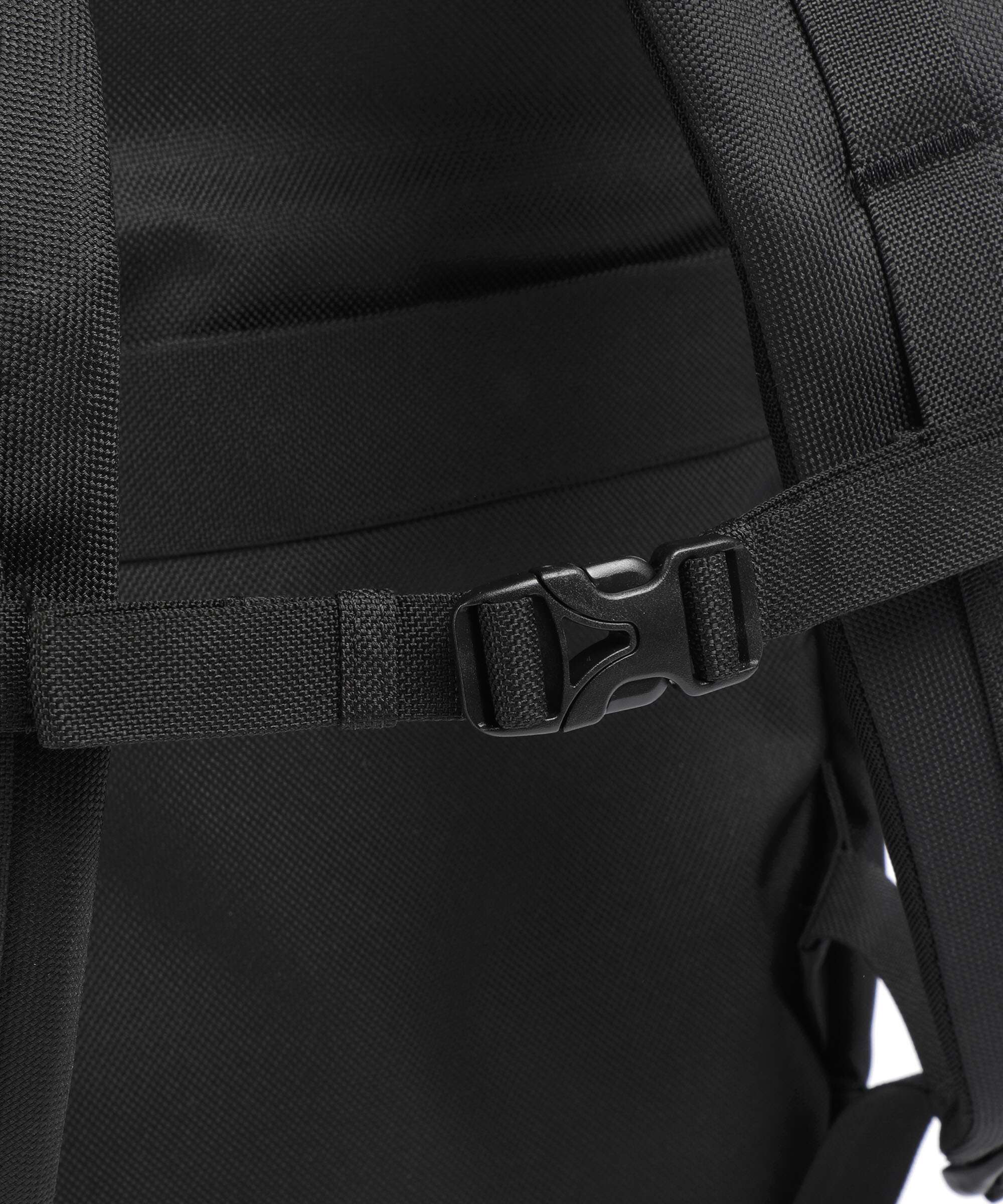 Mandarina Duck MD20 Travel backpack black - Image 4