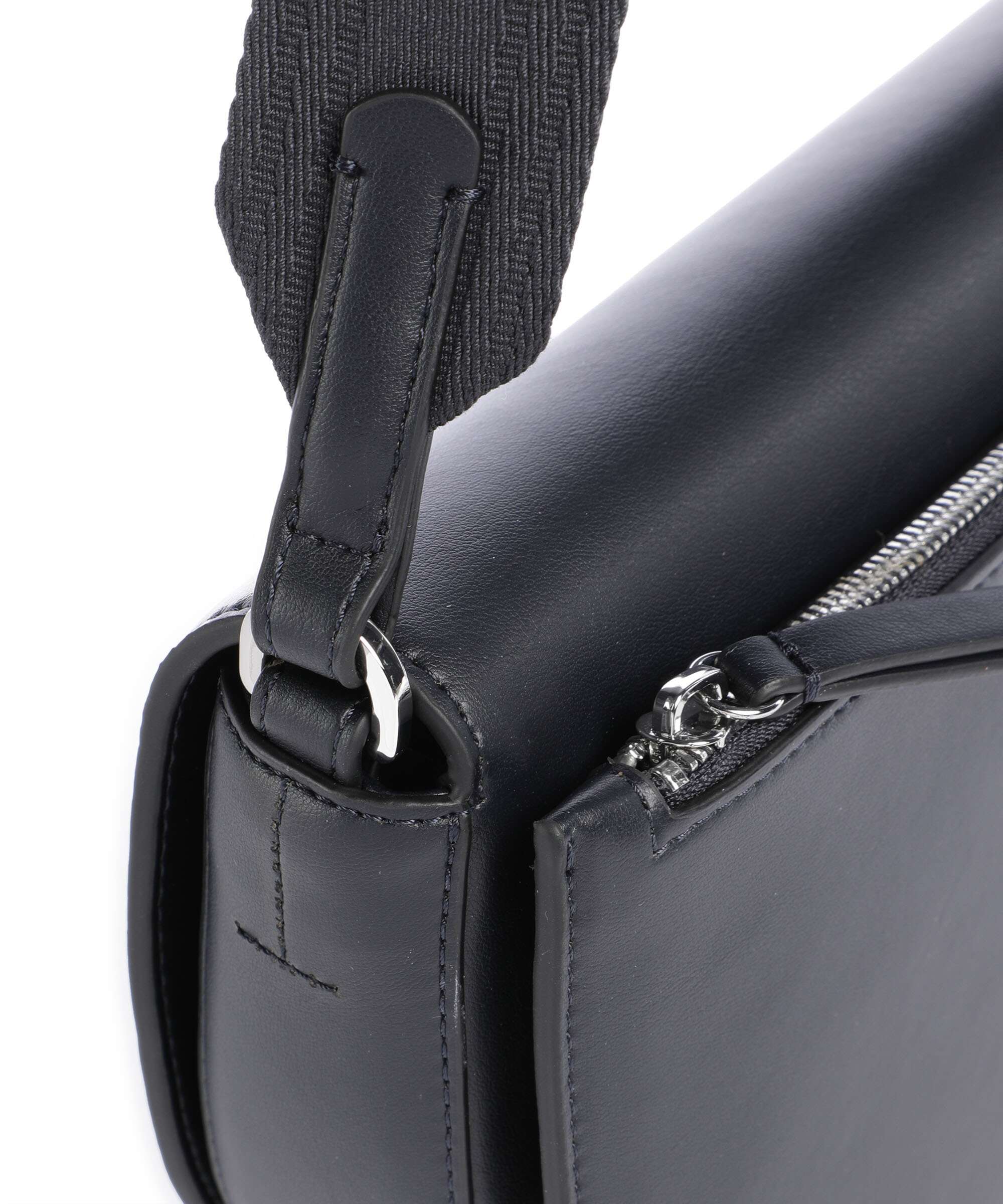 Marc O'Polo Vika S Crossbody bag deep night blue - Image 4