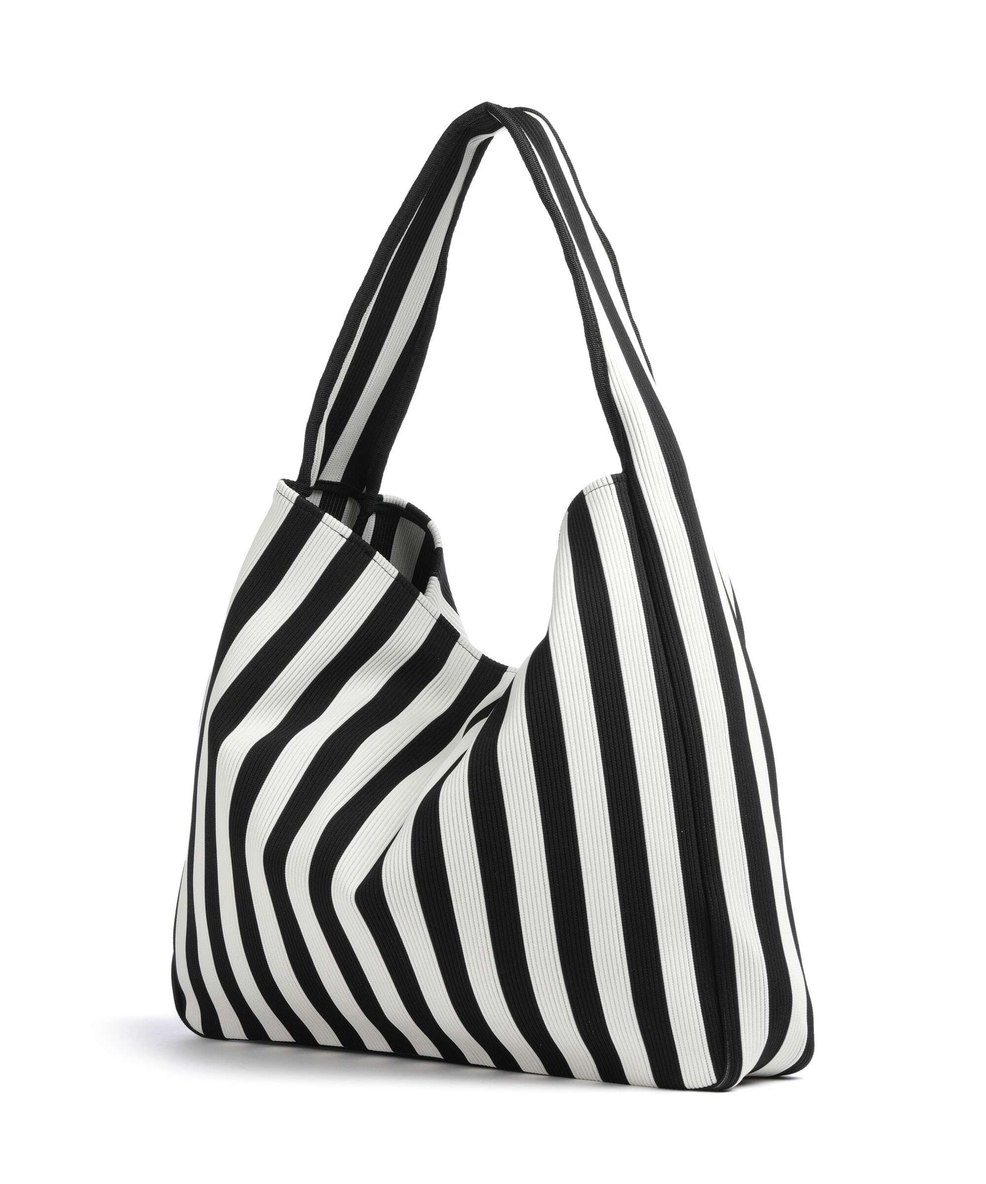 Marimekko Knitted Merirosvo Hobo bag black/offwhite - Image 2