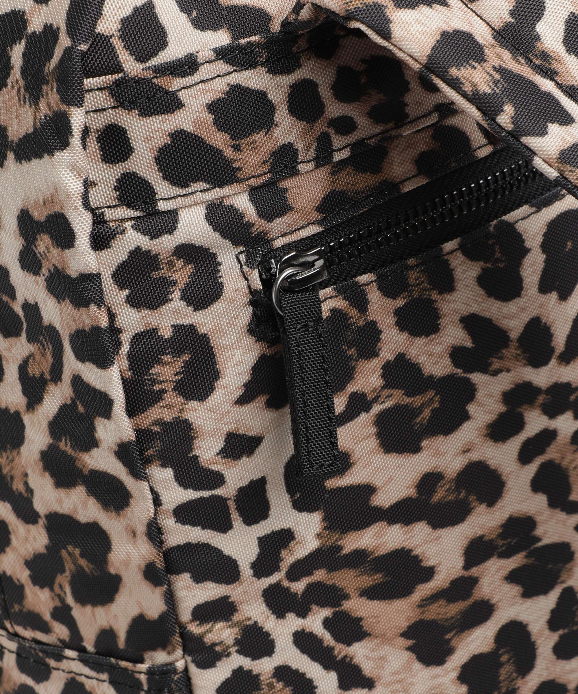 Markberg Darla Backpack leopard - Image 4