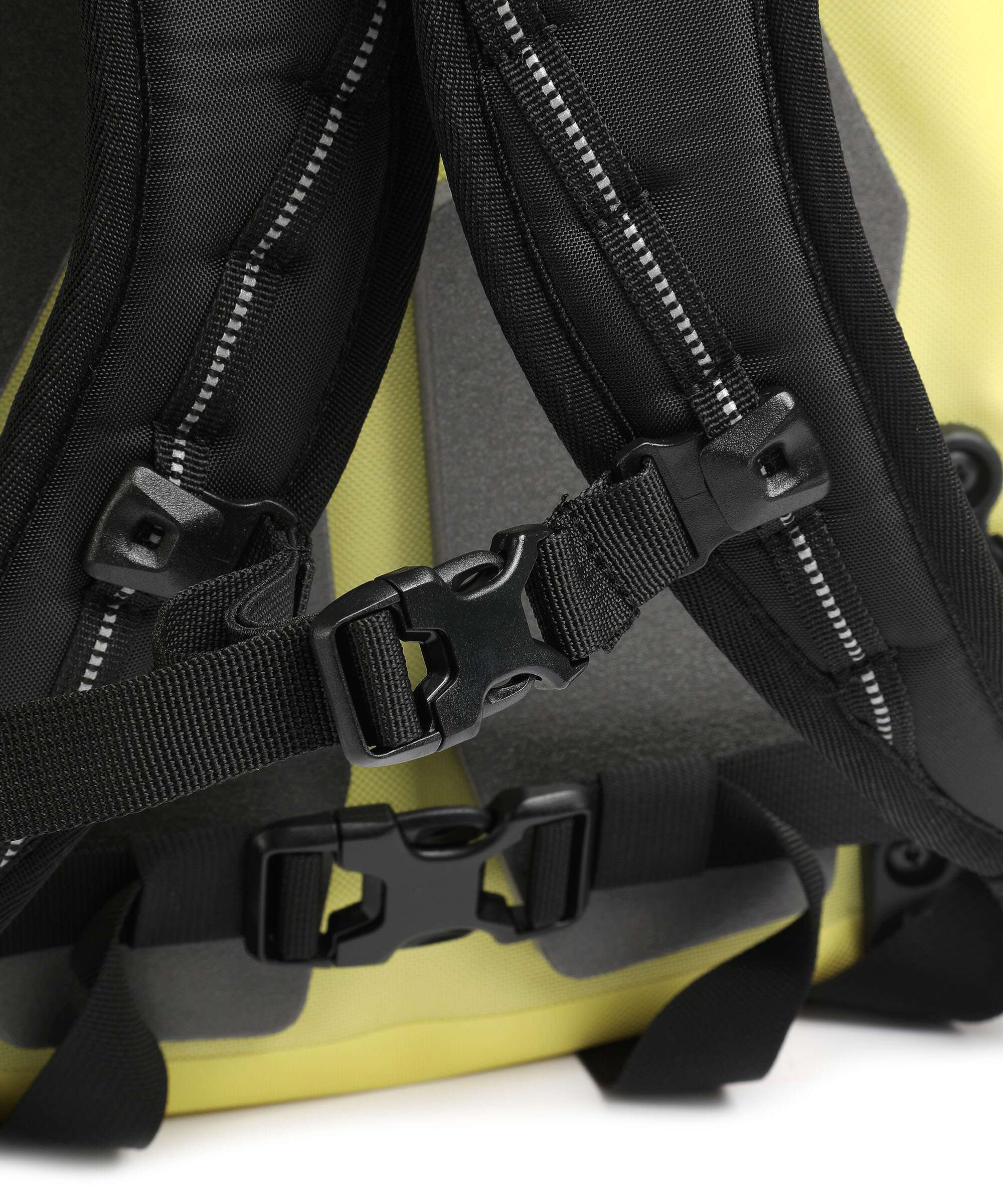 Ortlieb Velocity PS 23 Rolltop backpack lemon sorbet - Image 3