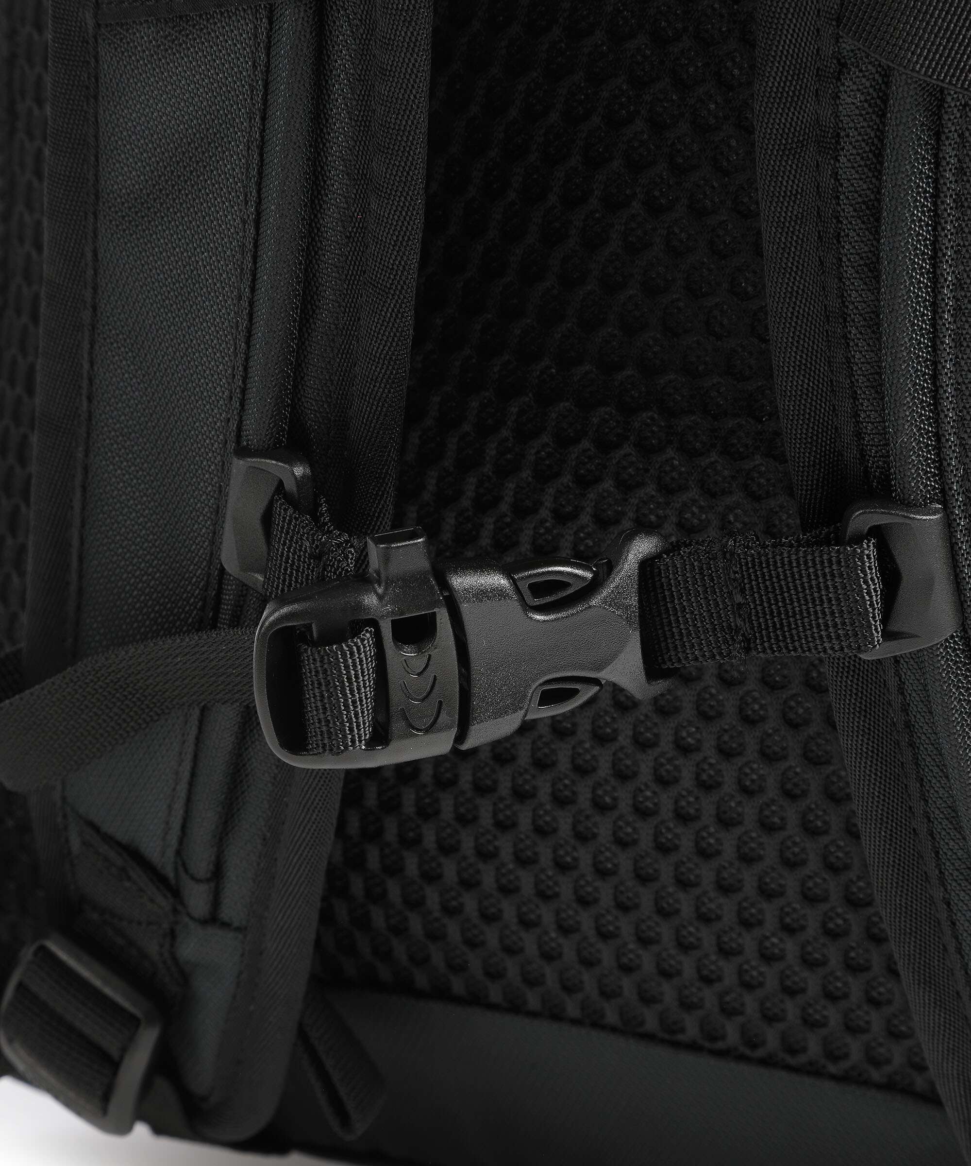 Osprey Farpoint 70 Travel backpack black - Image 7