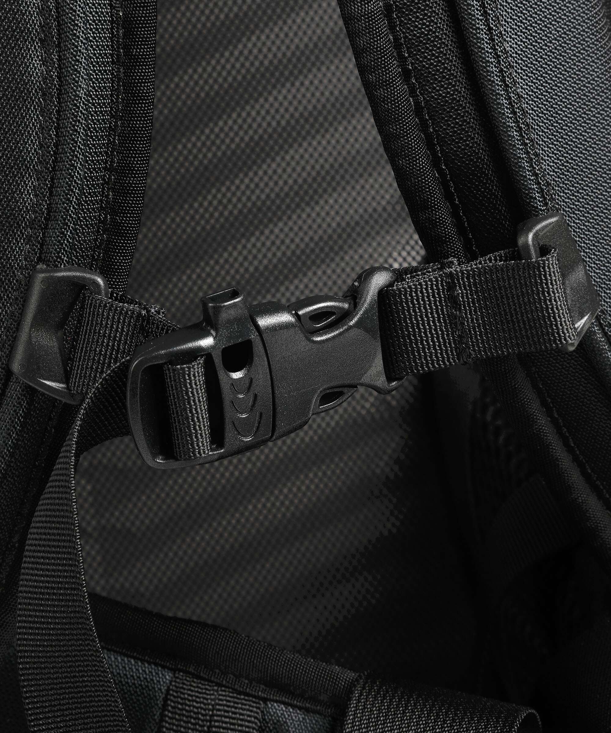 Osprey Farpoint 80 Travel backpack black - Image 4