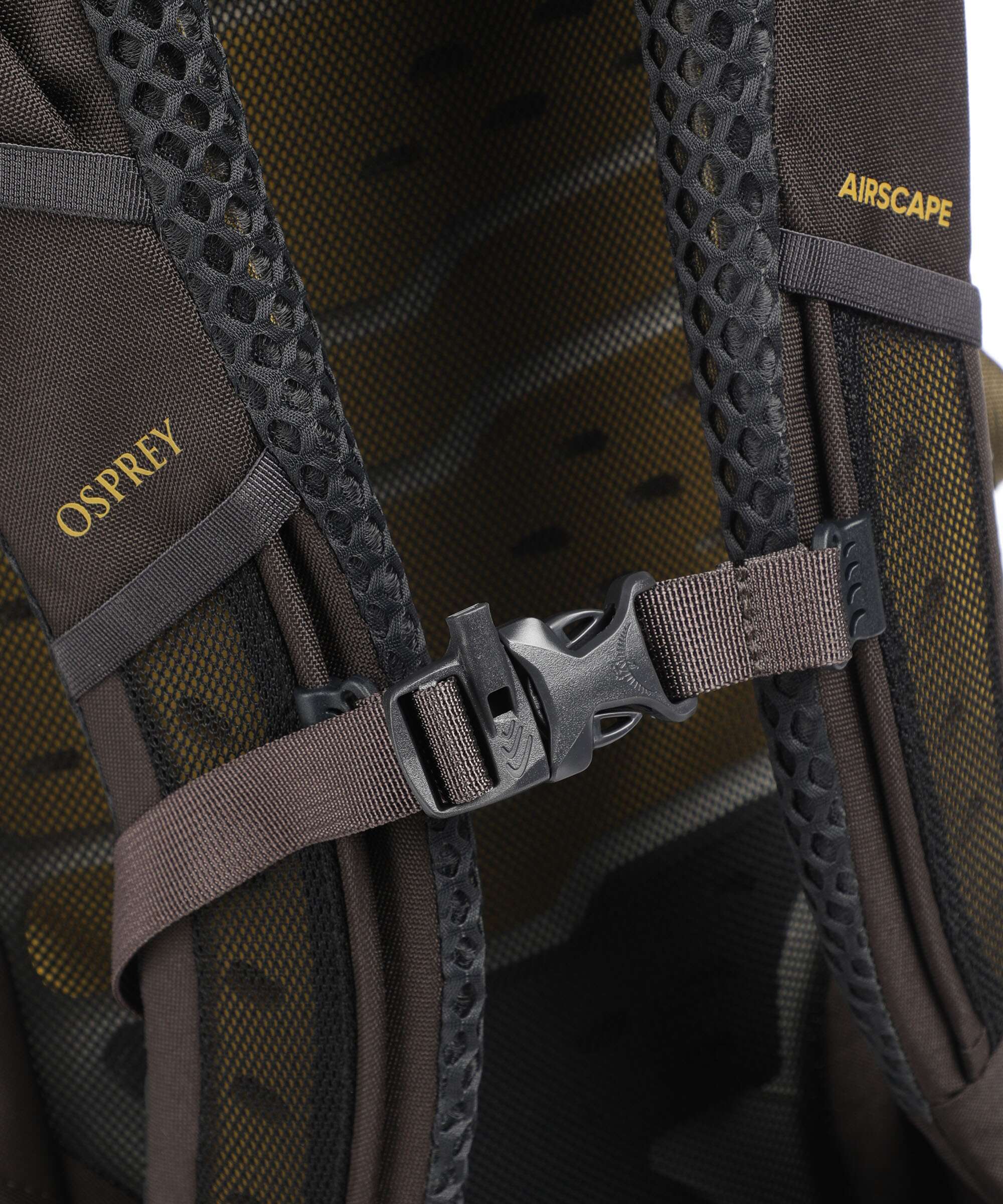 Osprey Kestrel 45 Hiking backpack moss green - Image 3