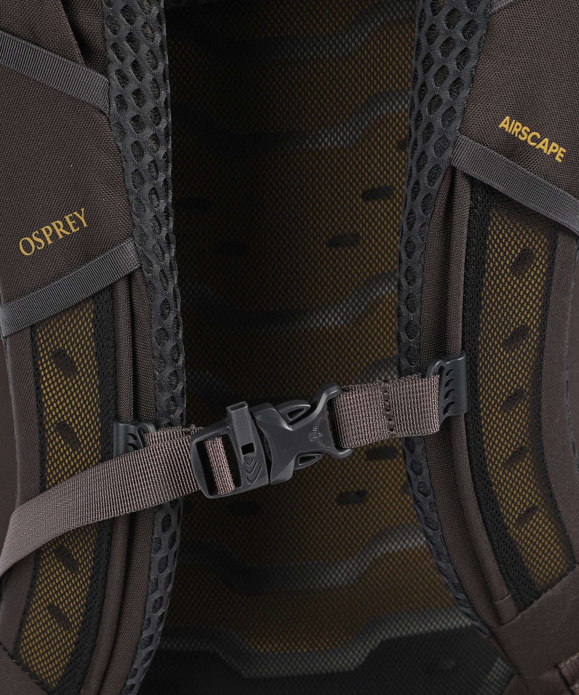 Osprey Kestrel 65 Hiking backpack moss green - Image 4