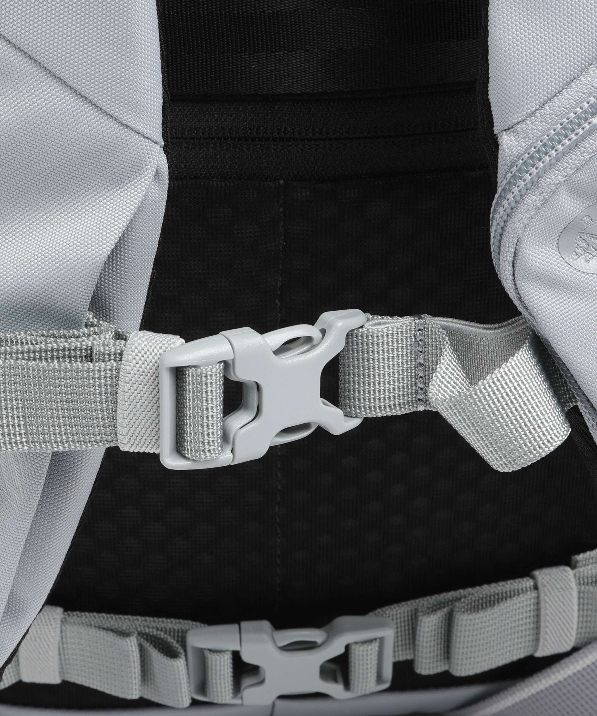 Pacsafe V 26 Backpack digital gray - Image 4