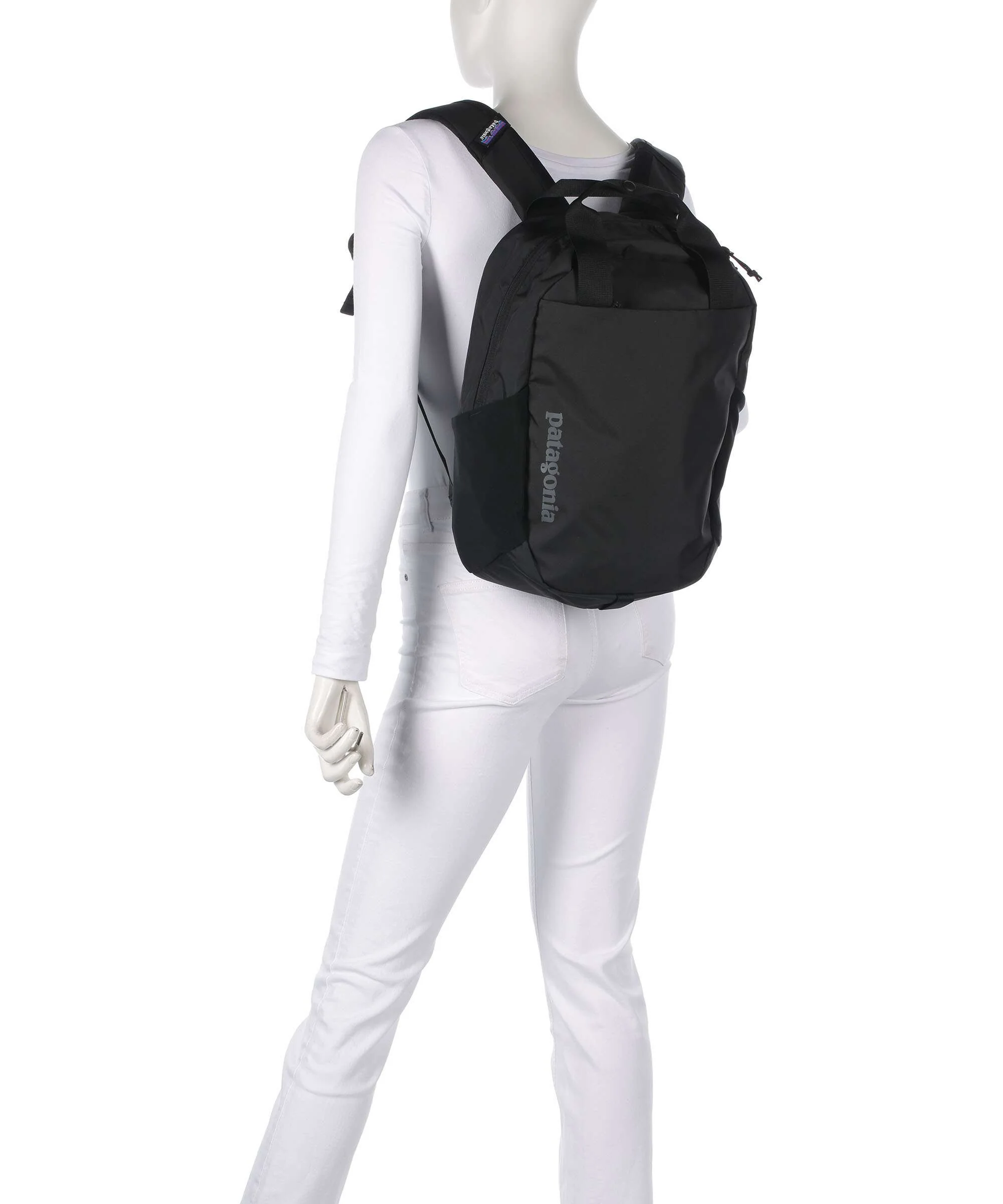 Patagonia Atom 20 Backpack black - Image 3