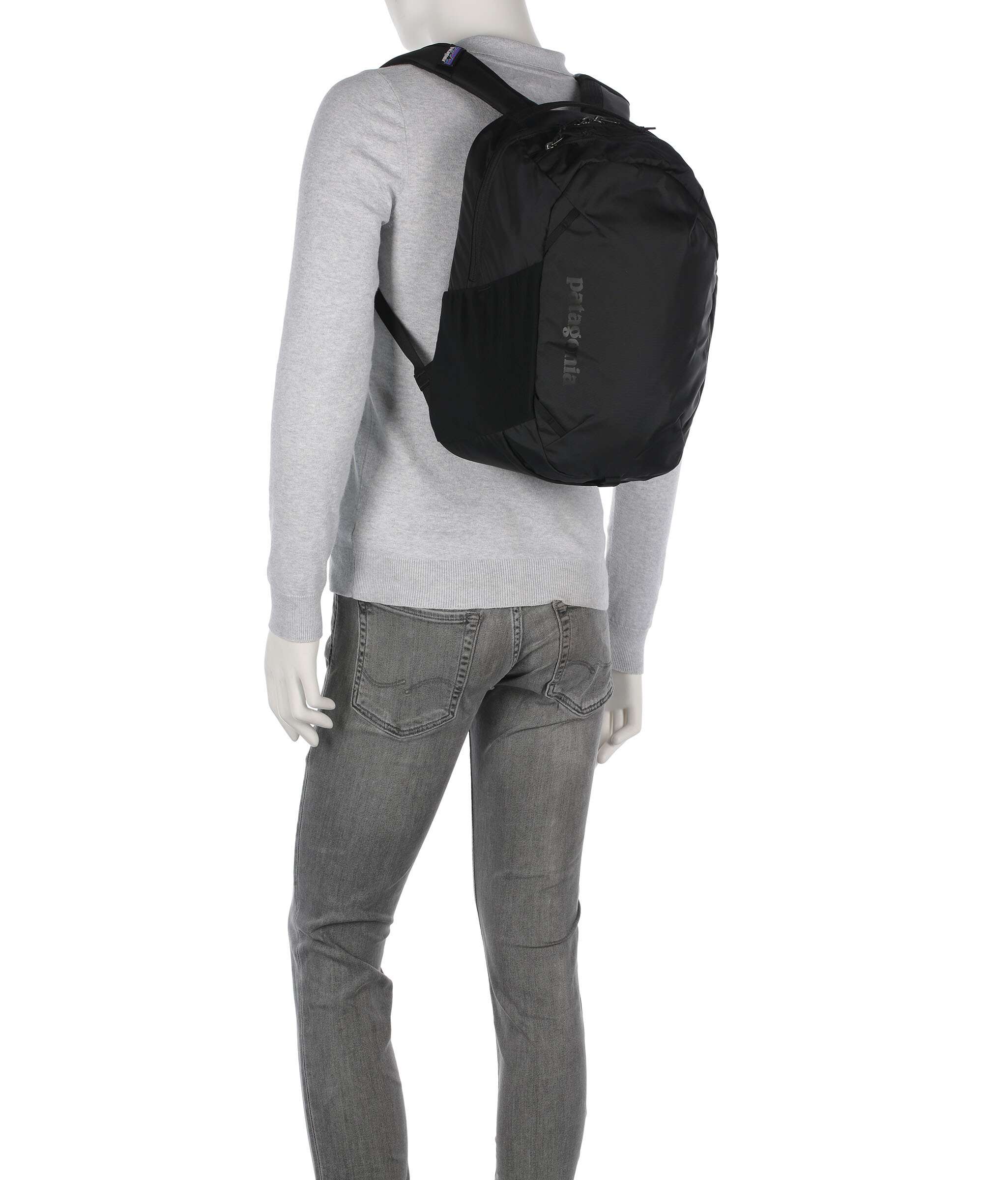 Patagonia Atom 24 Backpack faded magenta - Image 4