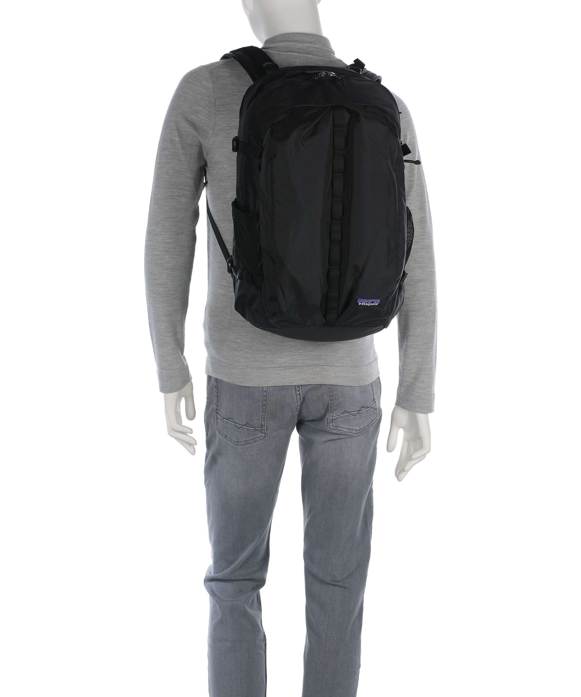 Patagonia Refugio 32 Backpack black - Image 3