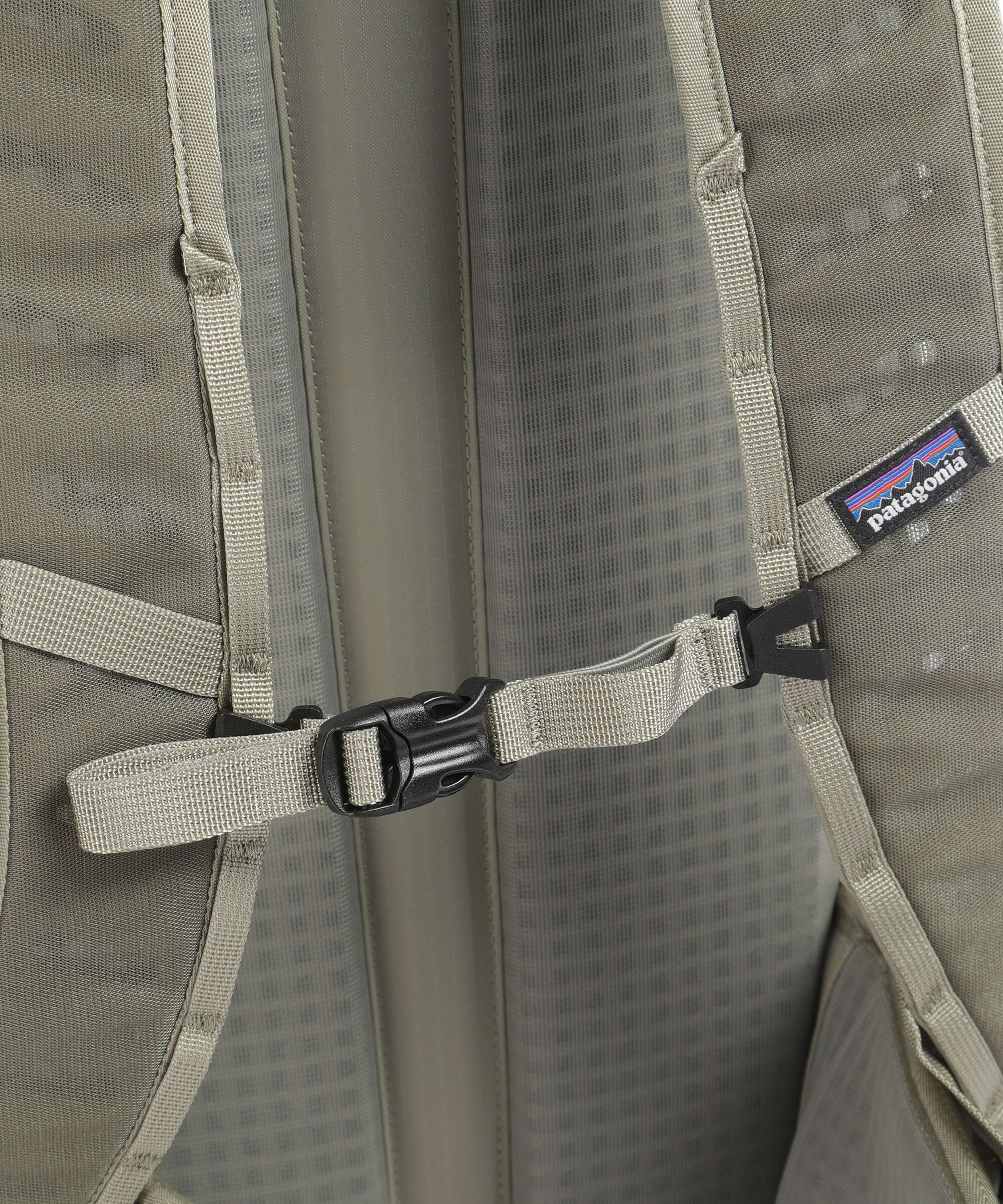 Patagonia Terravia 36 L Hiking backpack river rock green - Image 3