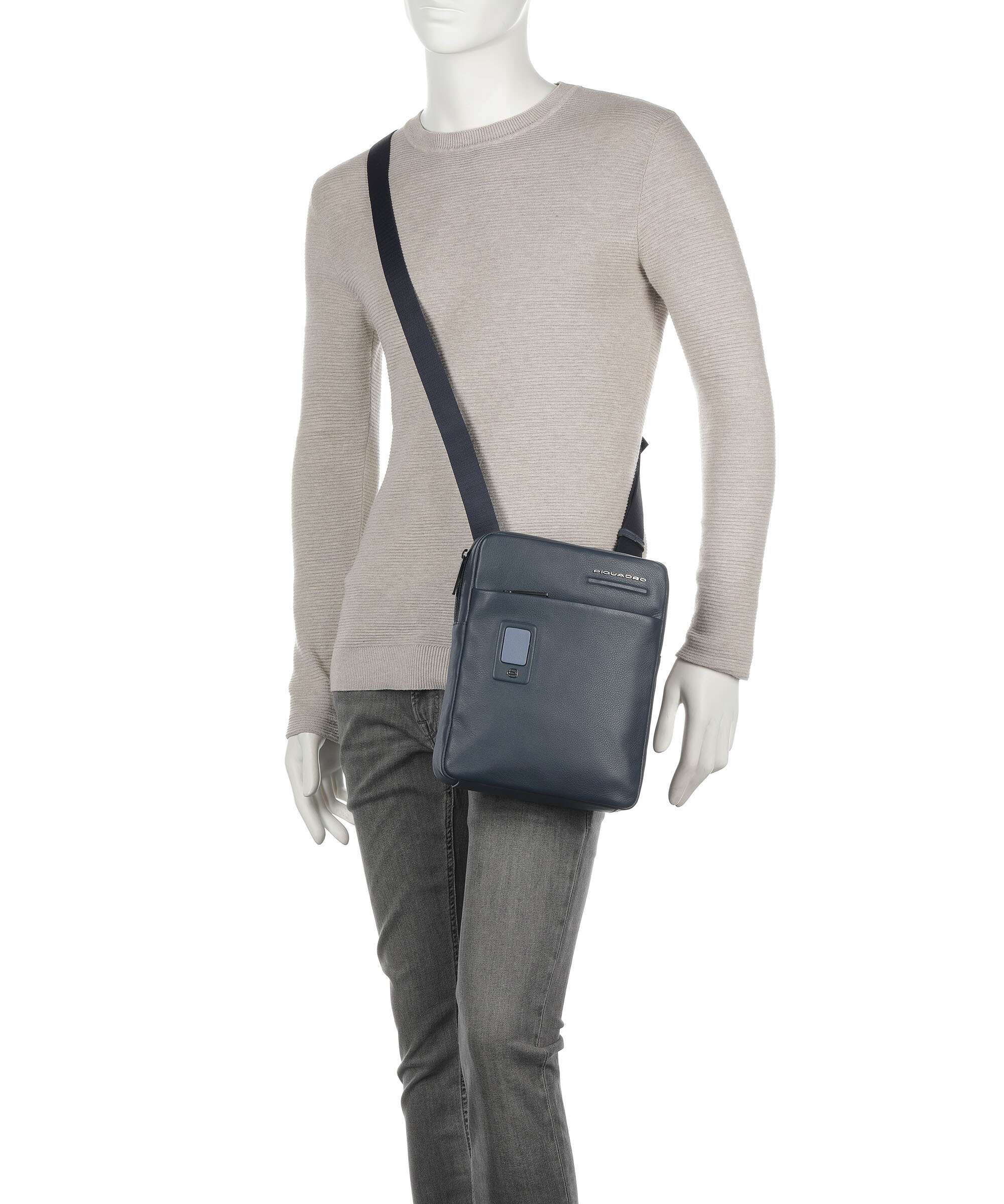 Piquadro Akron Crossbody bag blue - Image 3