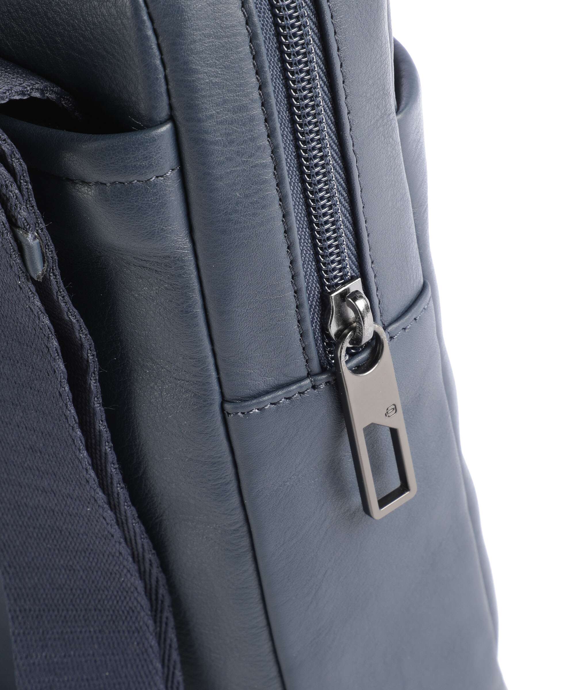Piquadro Akron Crossbody bag blue - Image 4