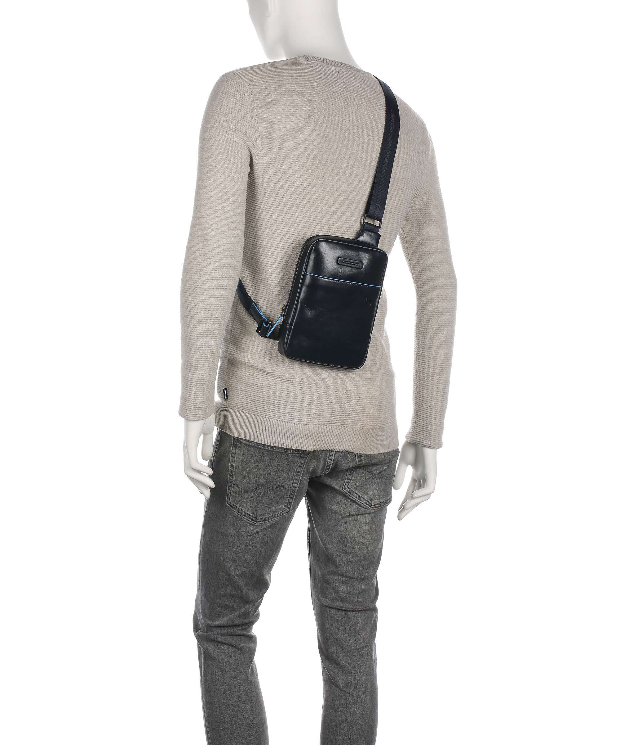 Piquadro Blue Square Revamp Crossbody bag blue - Image 3