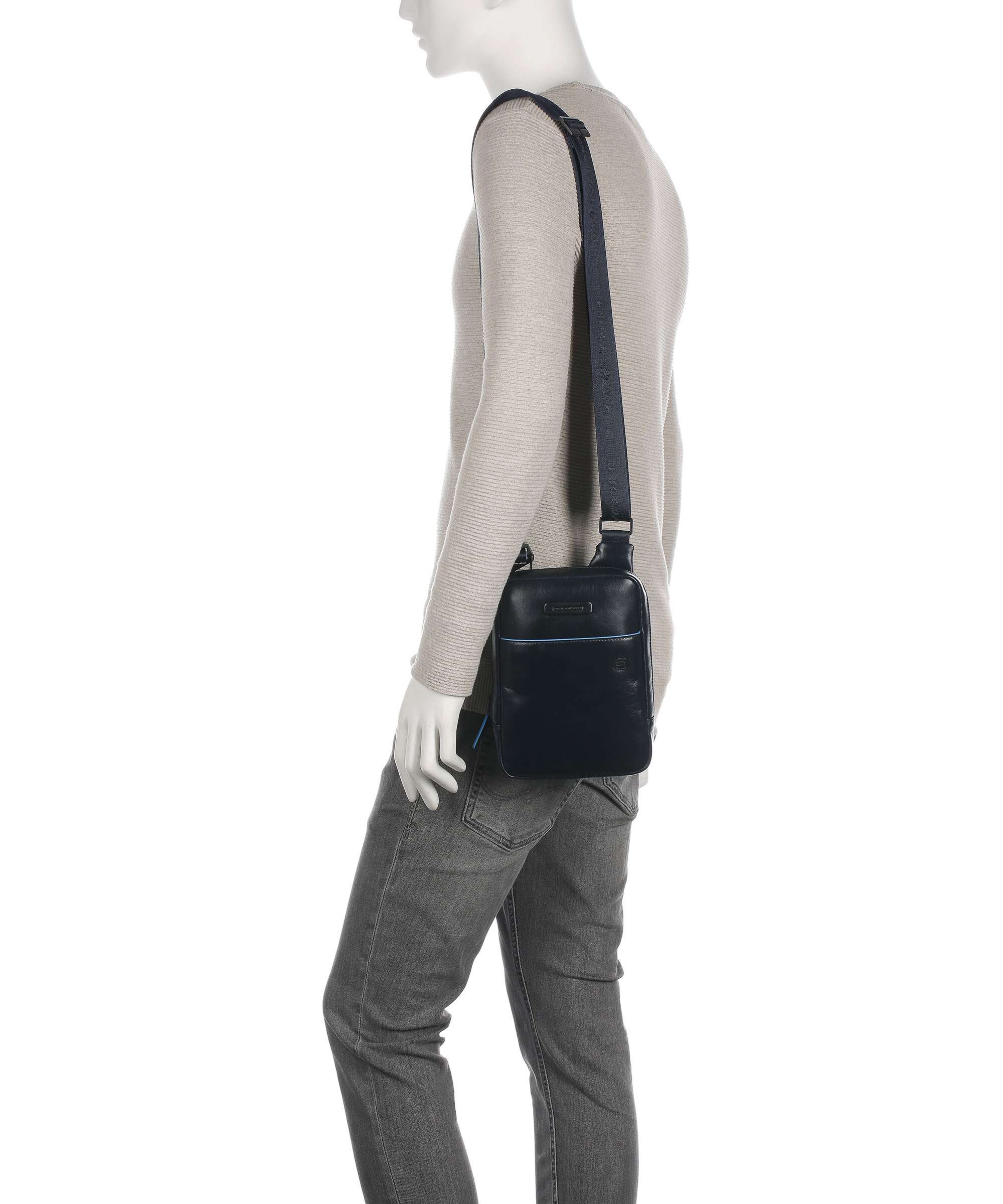Piquadro Blue Square Revamp Crossbody bag blue - Image 4