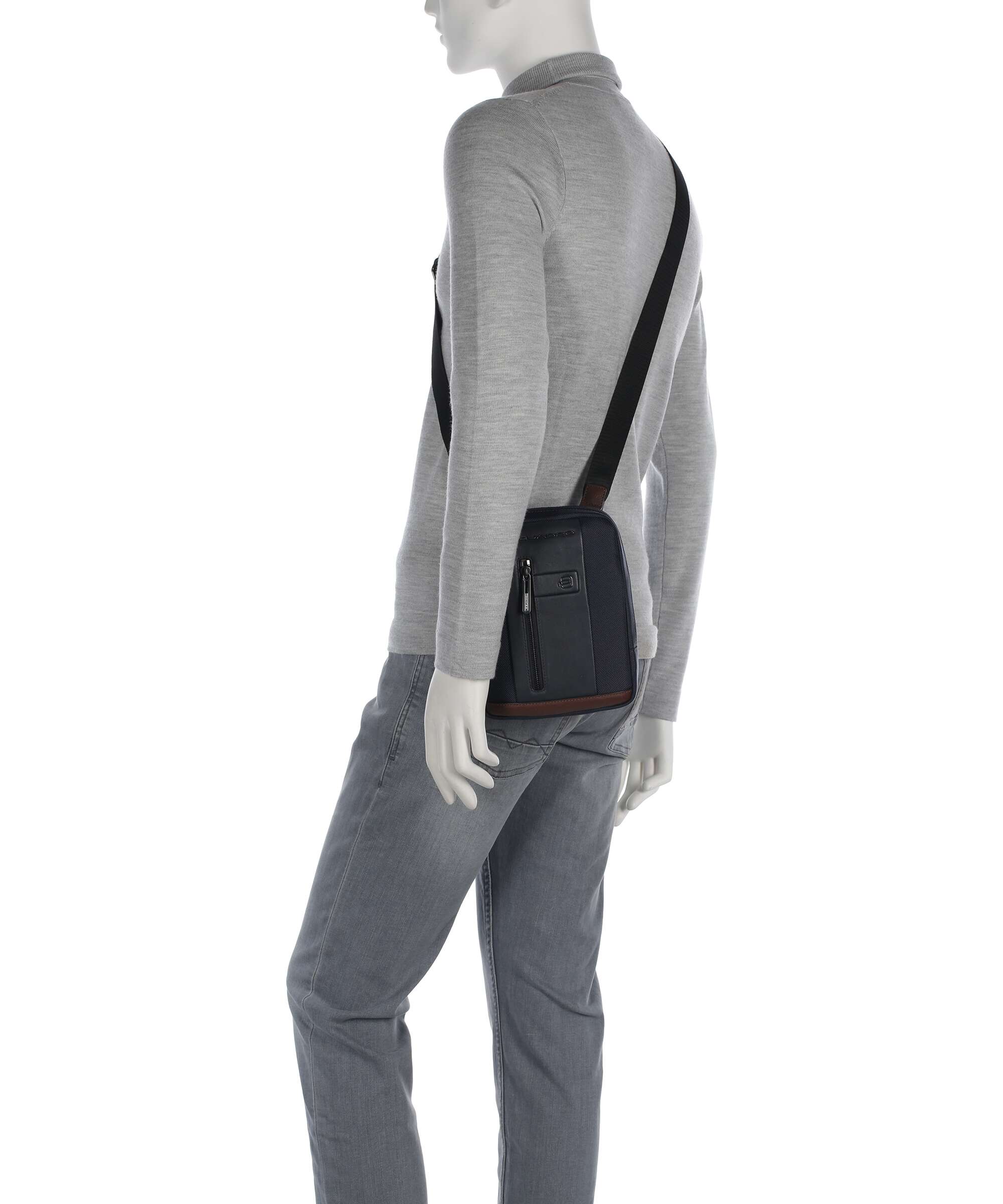 Piquadro Brief 2 Crossbody bag blue/cognac - Image 3