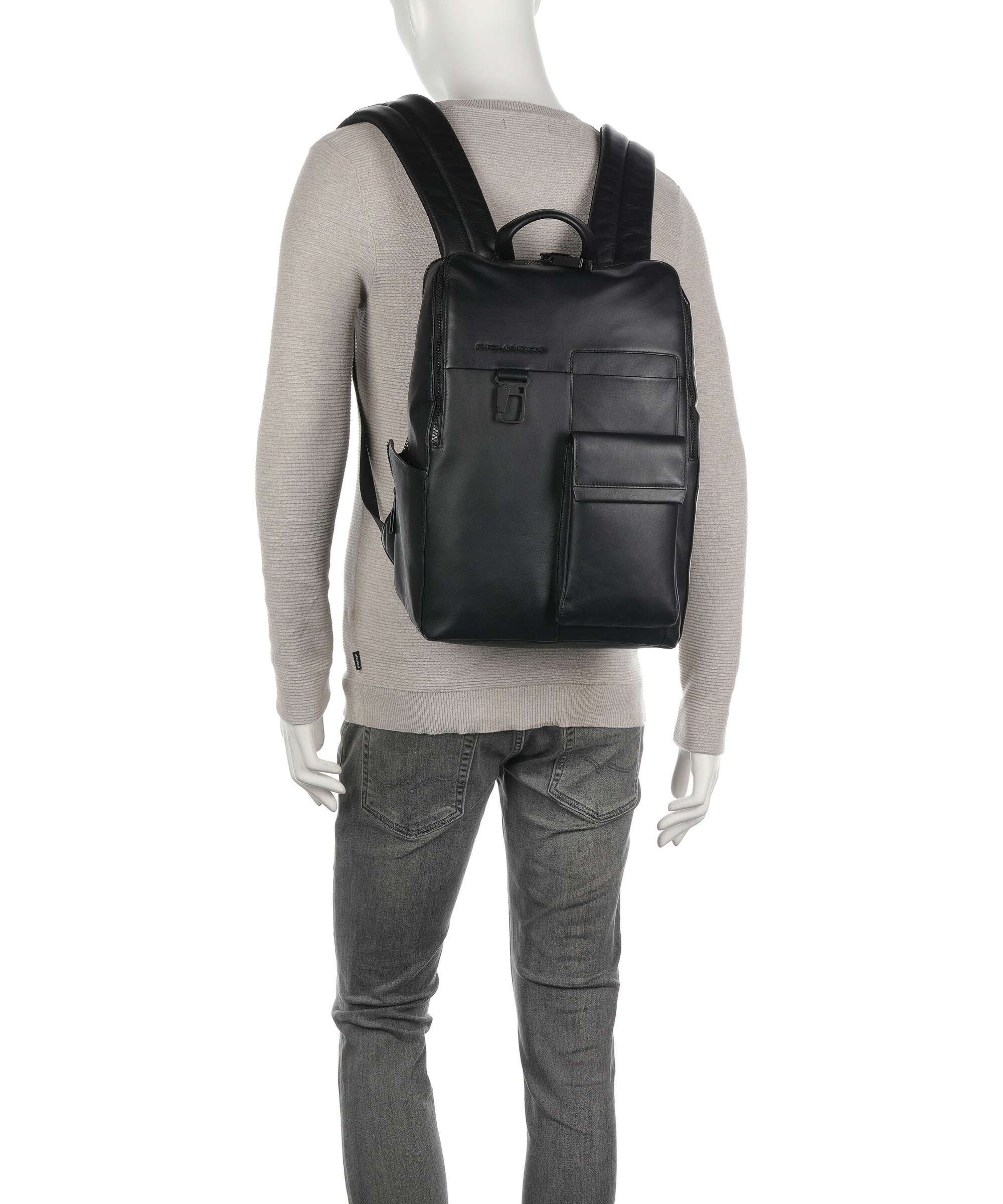 Piquadro Finn Backpack black - Image 3