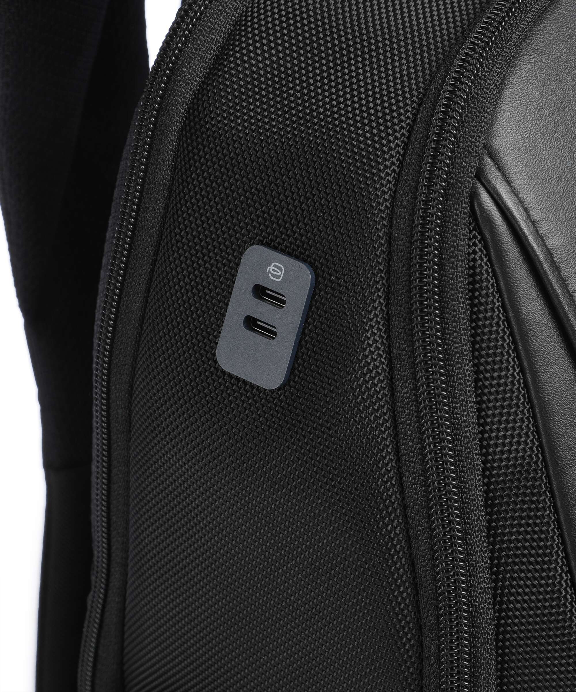 Piquadro Lyss Ryanair Travel backpack black - Image 5