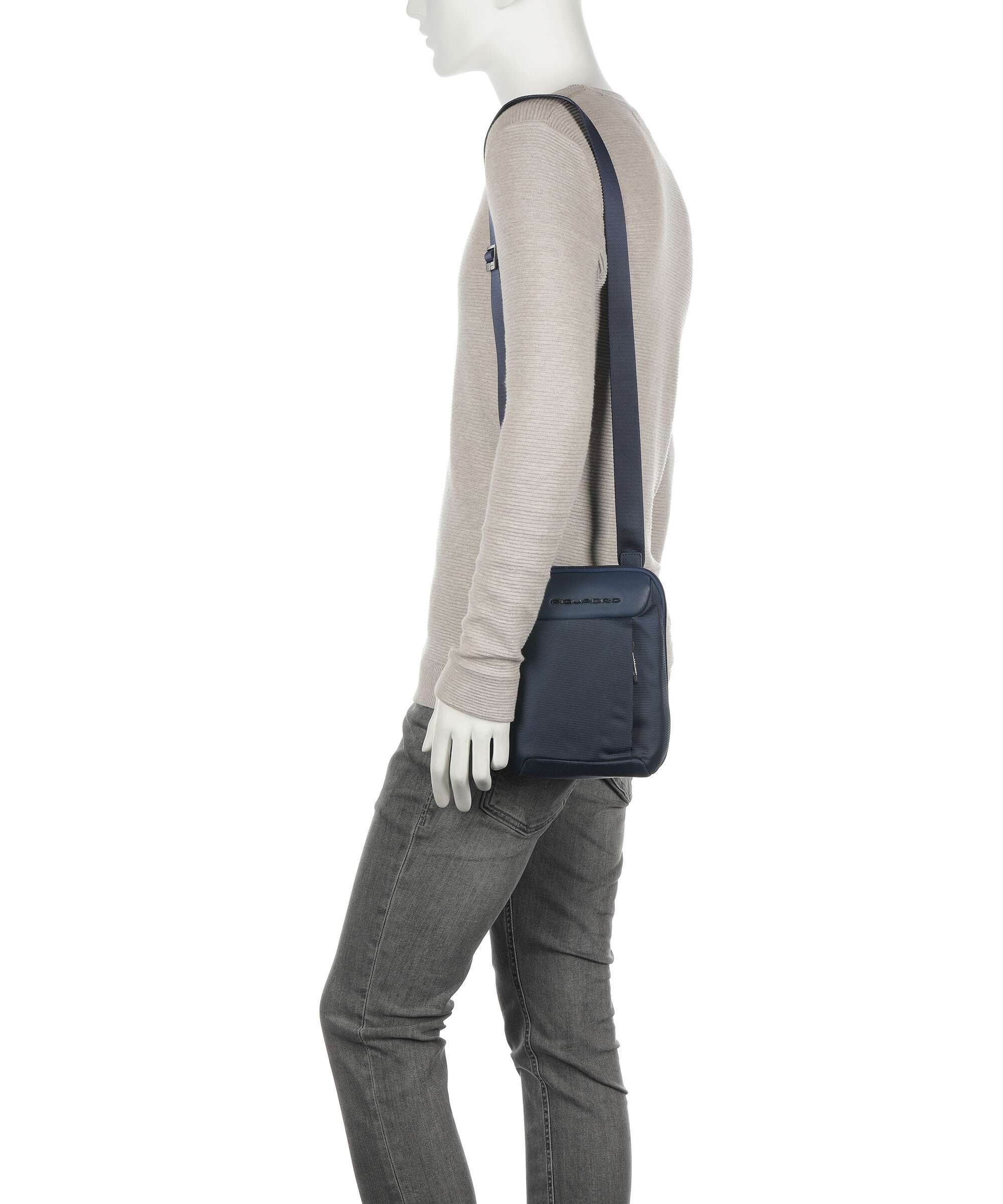 Piquadro Macbeth Crossbody bag blue - Image 3