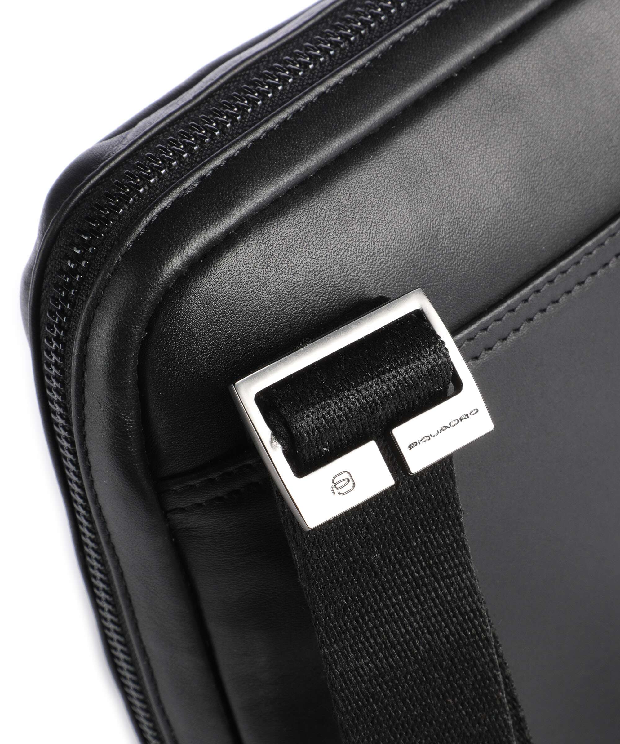 Piquadro Pan Crossbody bag black - Image 4