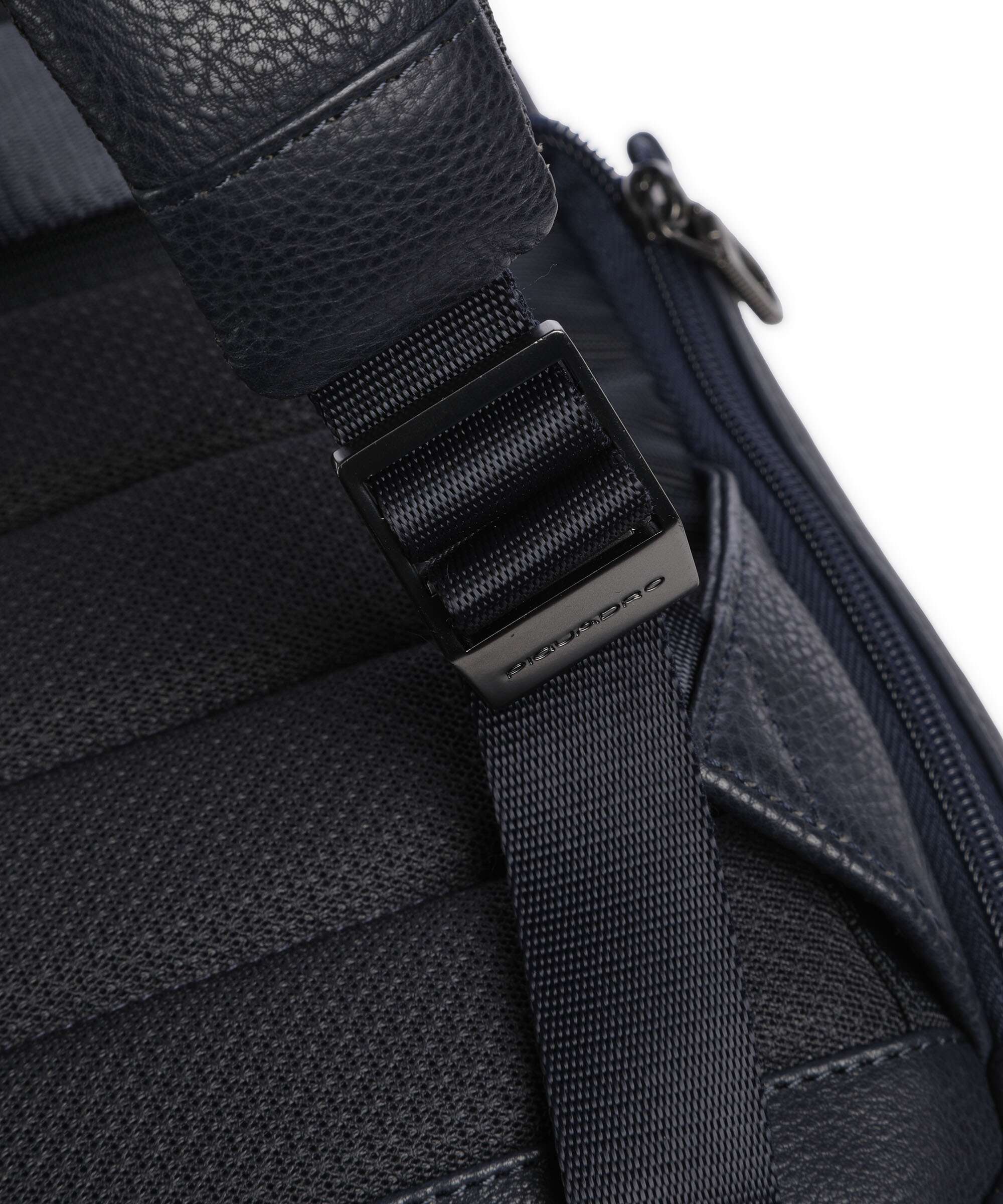 Piquadro S134 Backpack blue - Image 4