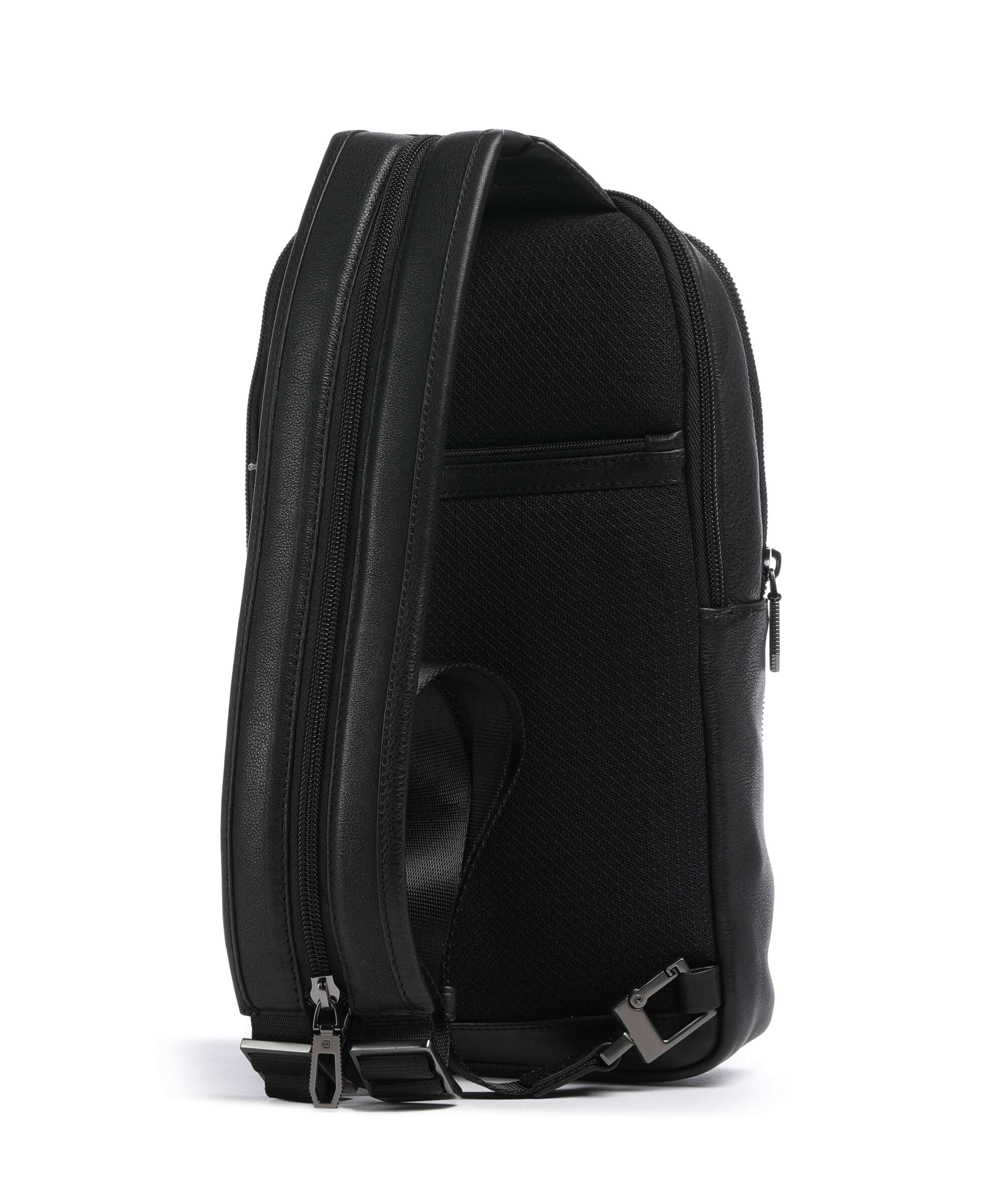 Piquadro S134 Sling bag black - Image 2