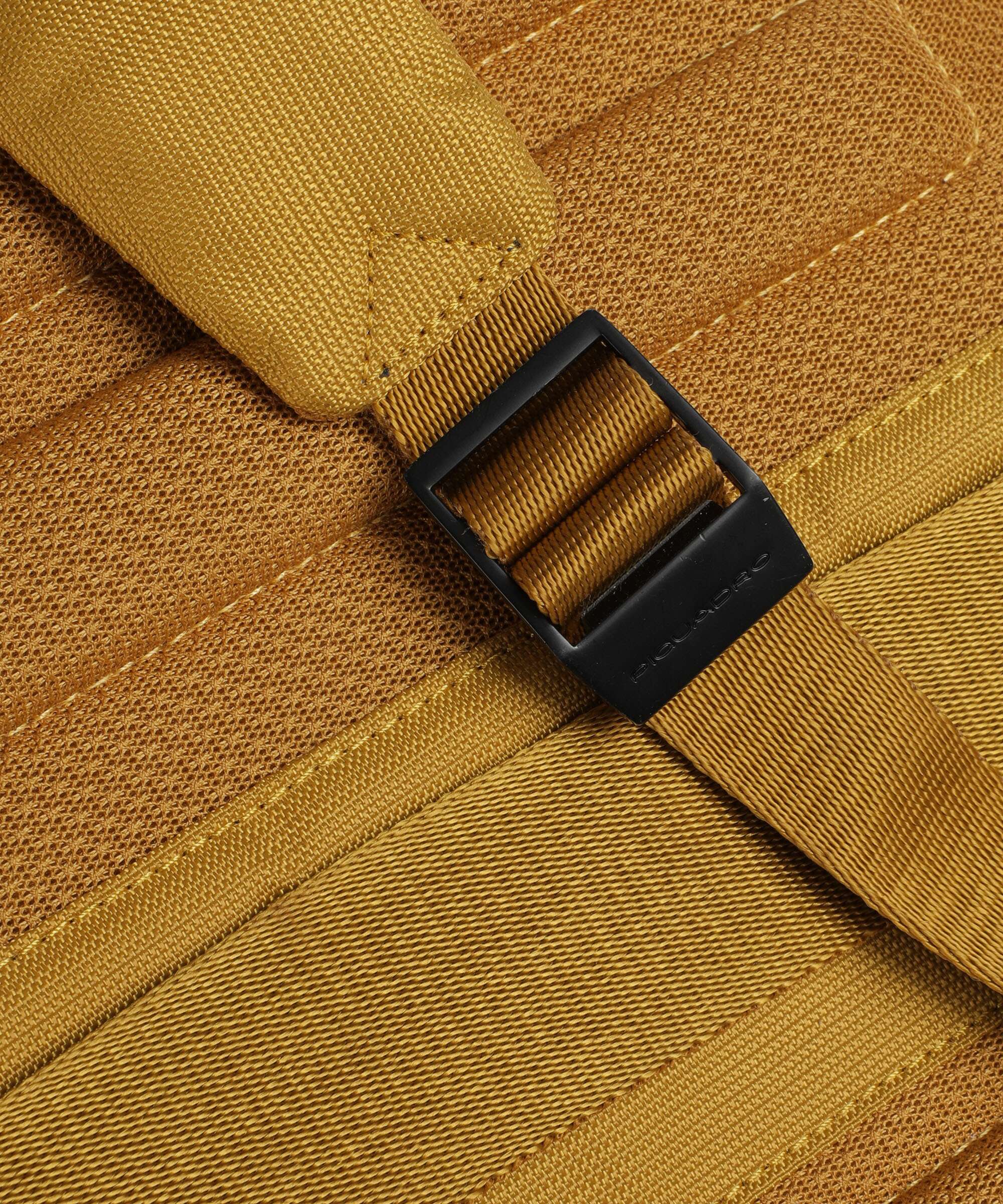 Piquadro S136 Backpack yellow - Image 4