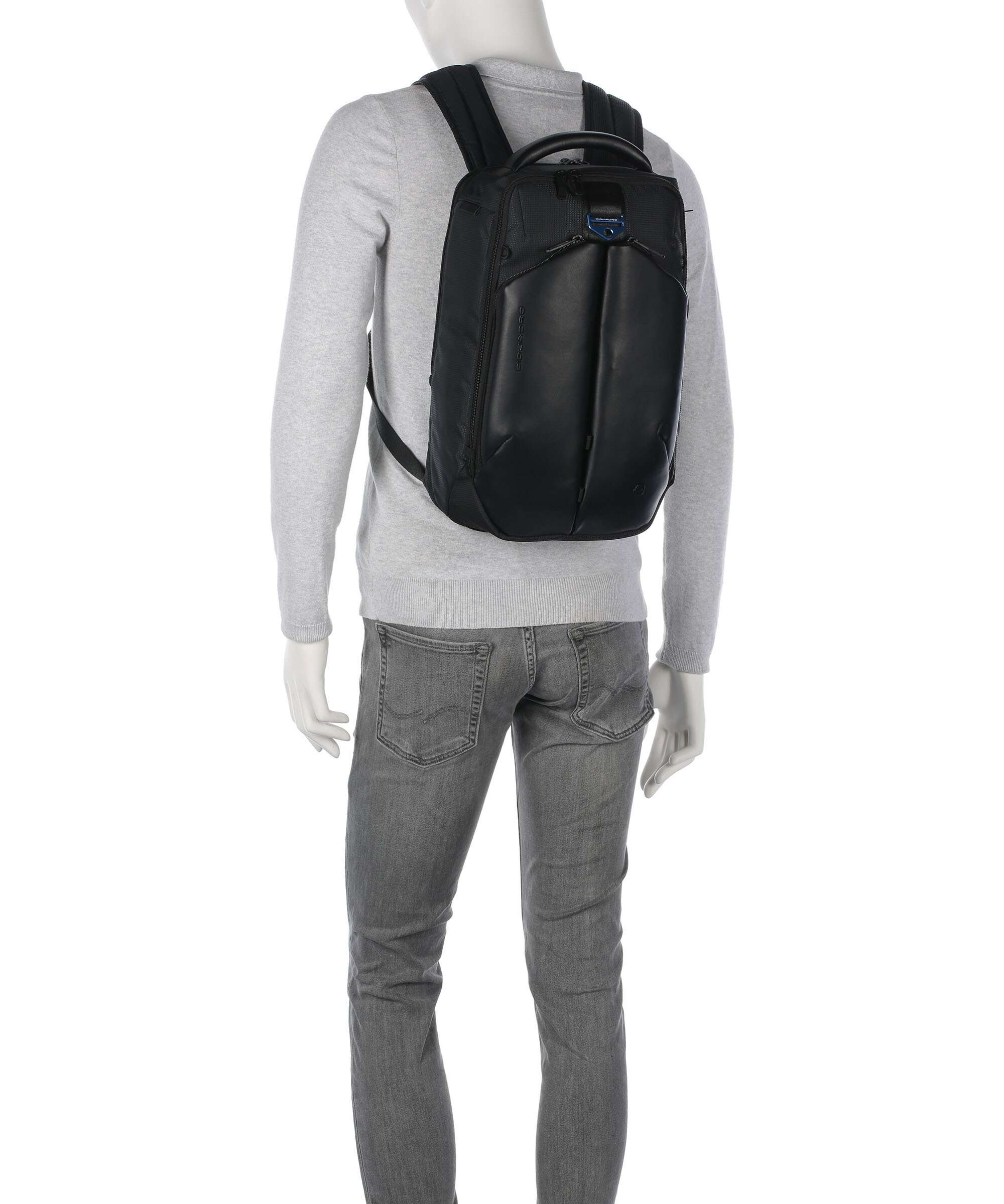 Piquadro S137 Backpack black - Image 4