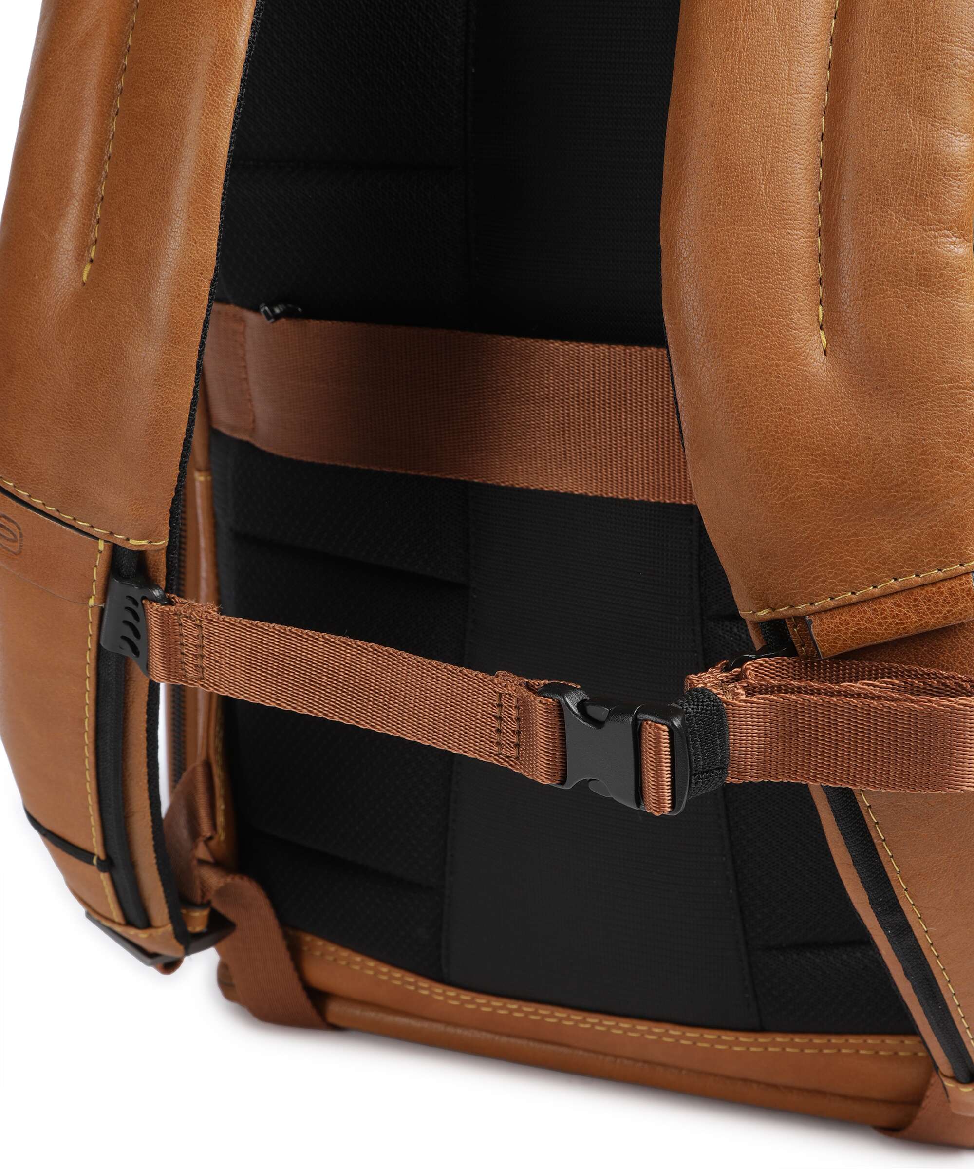 Piquadro Solm Travel backpack beige - Image 4